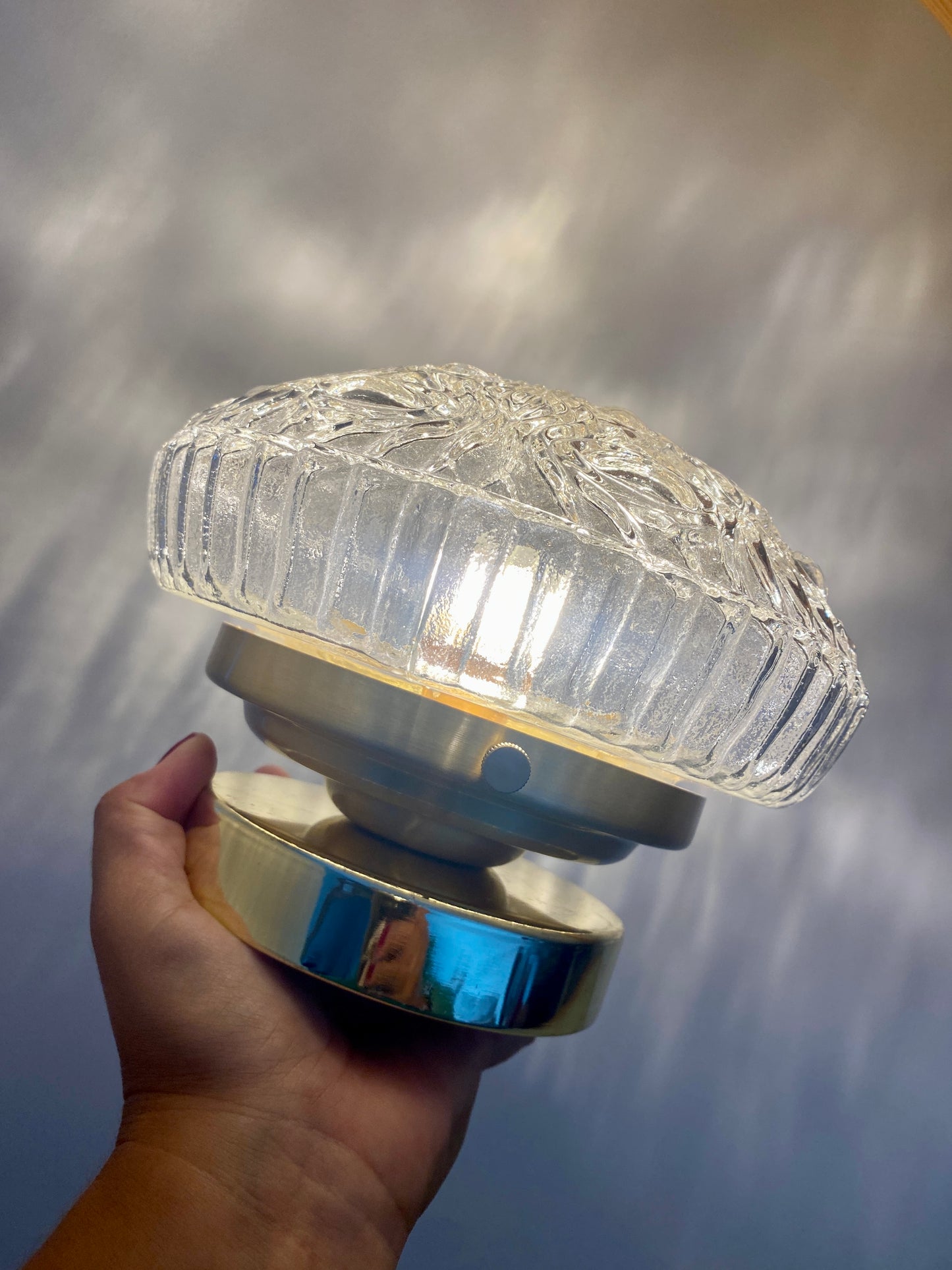 Applique ou plafonnier globe vintage en verre