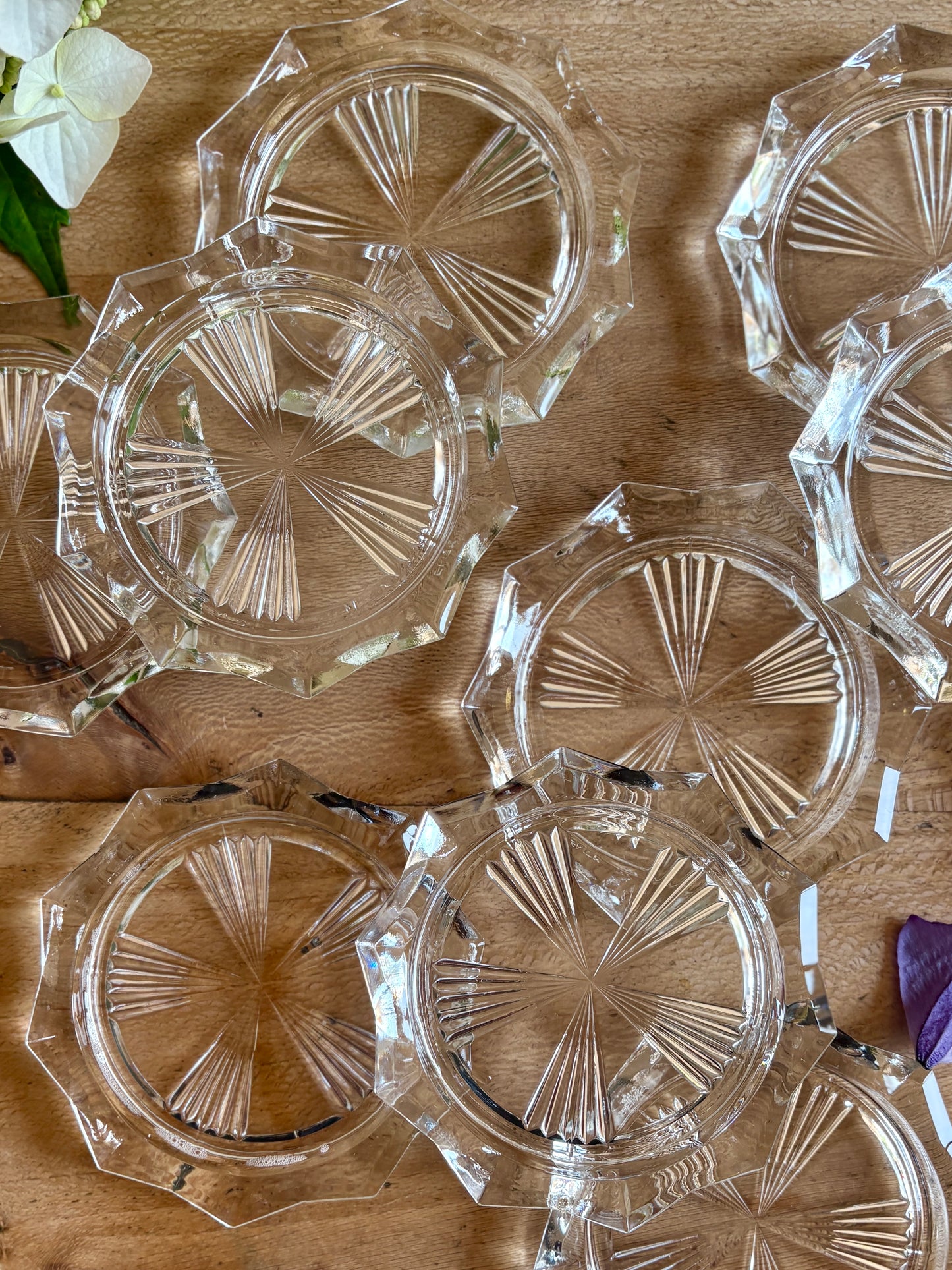 Lot de 11 dessous de verre vintage en verre
