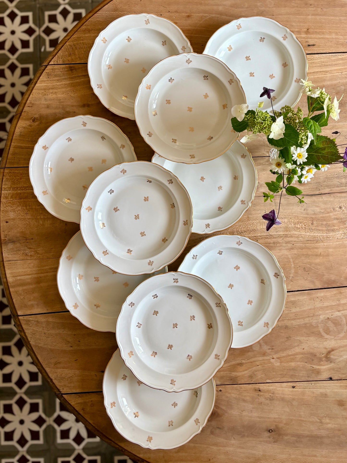 Lot de 10 assiettes creuses vintage en porcelaine de Limoges