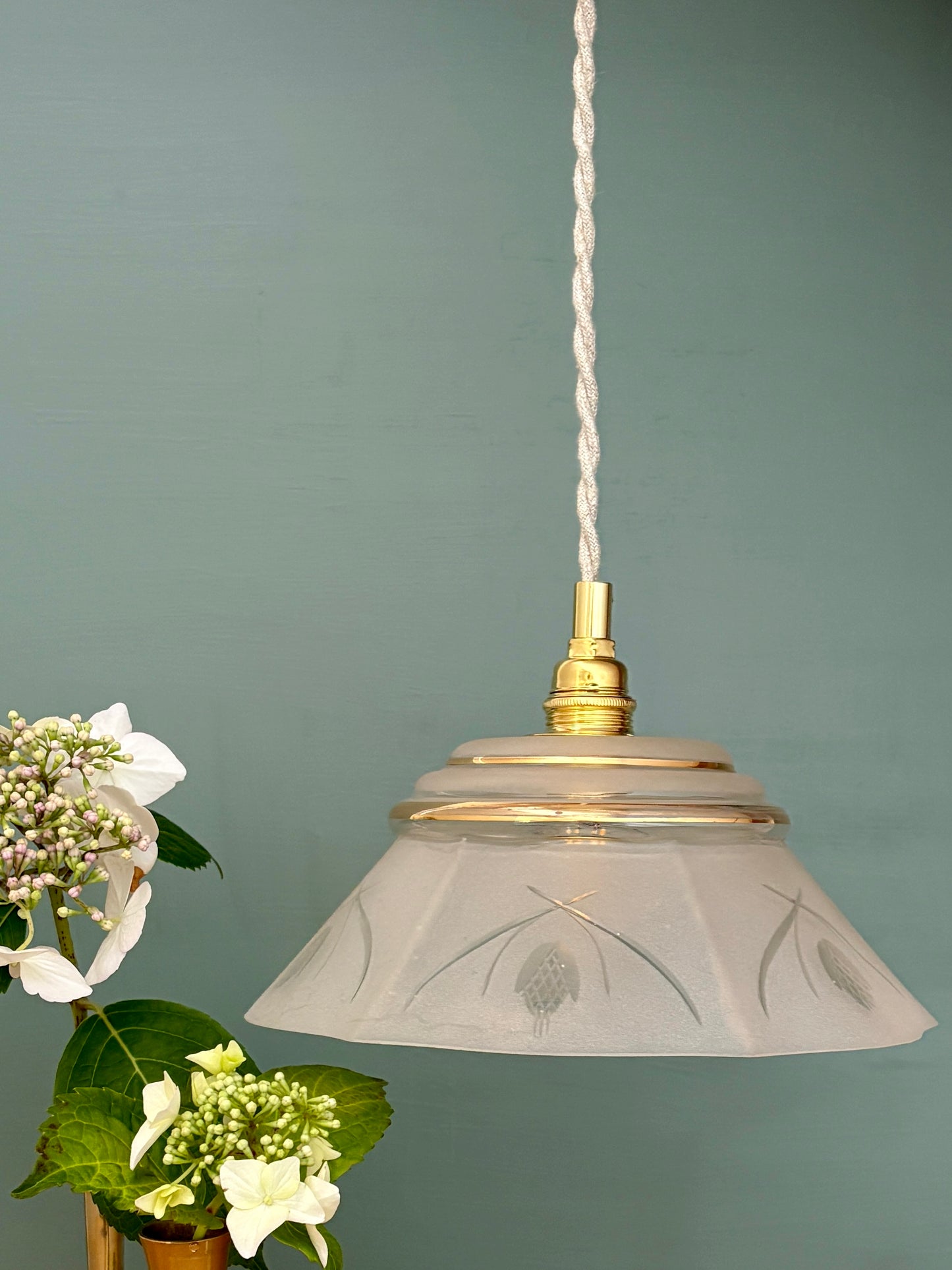 Suspension abat-jour vintage en verre dépoli