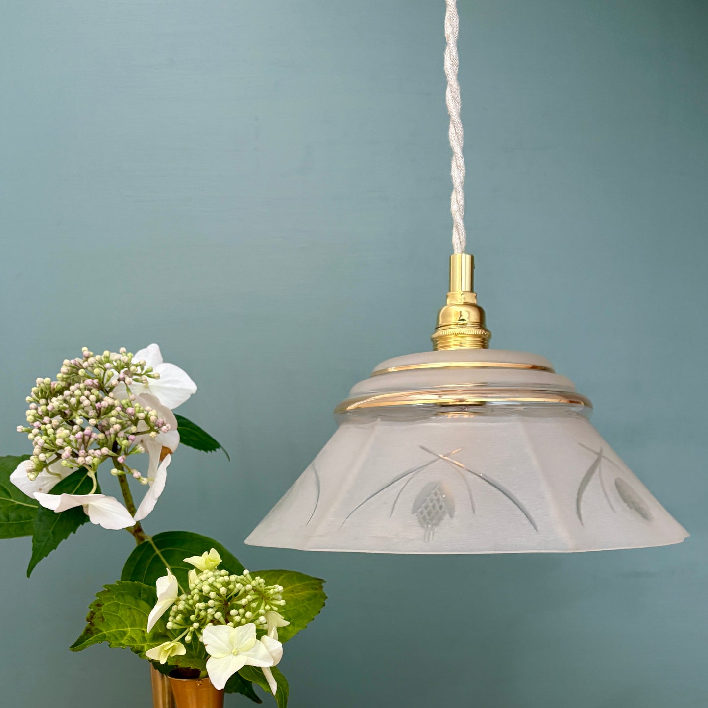Suspension abat-jour vintage en verre dépoli