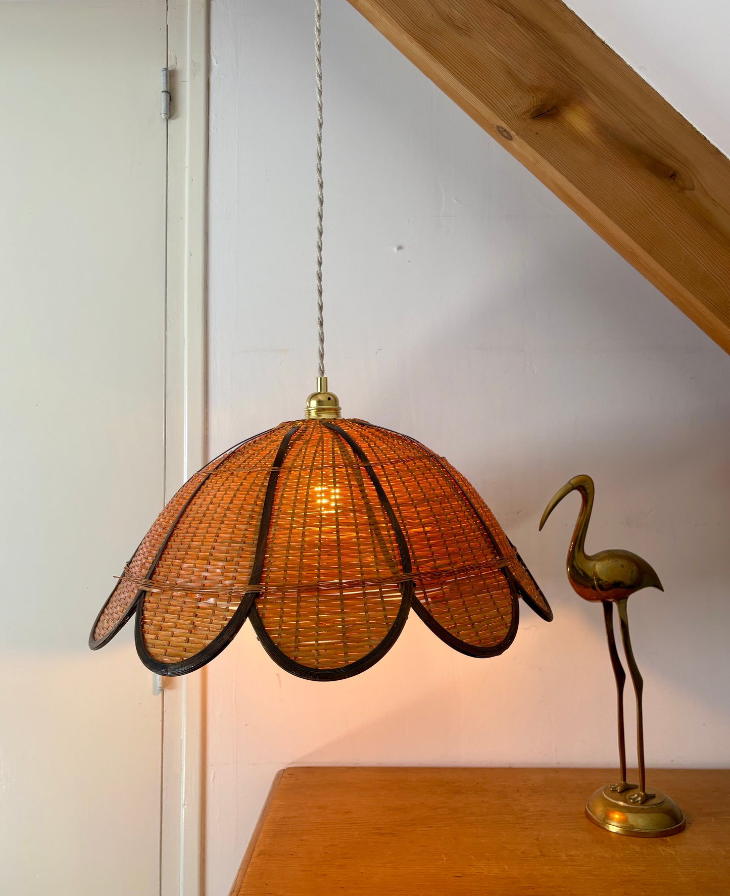 Suspension abat jour vintage en matière naturelle, rotin et osier