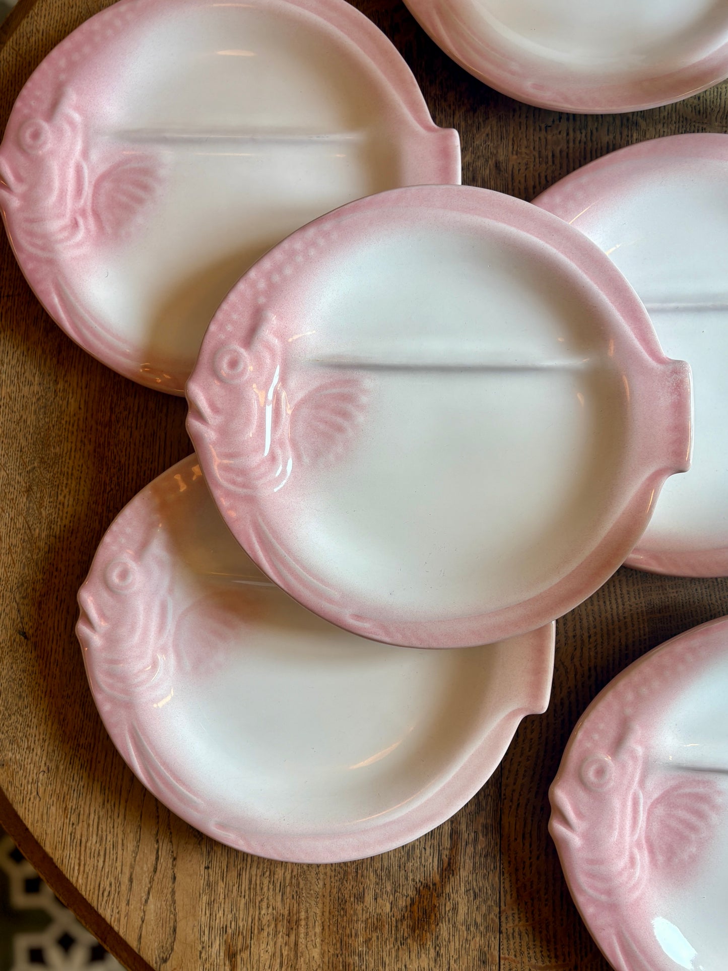 Lot de 6 assiettes vintage en forme de Poissons roses et gris - Nidervillier