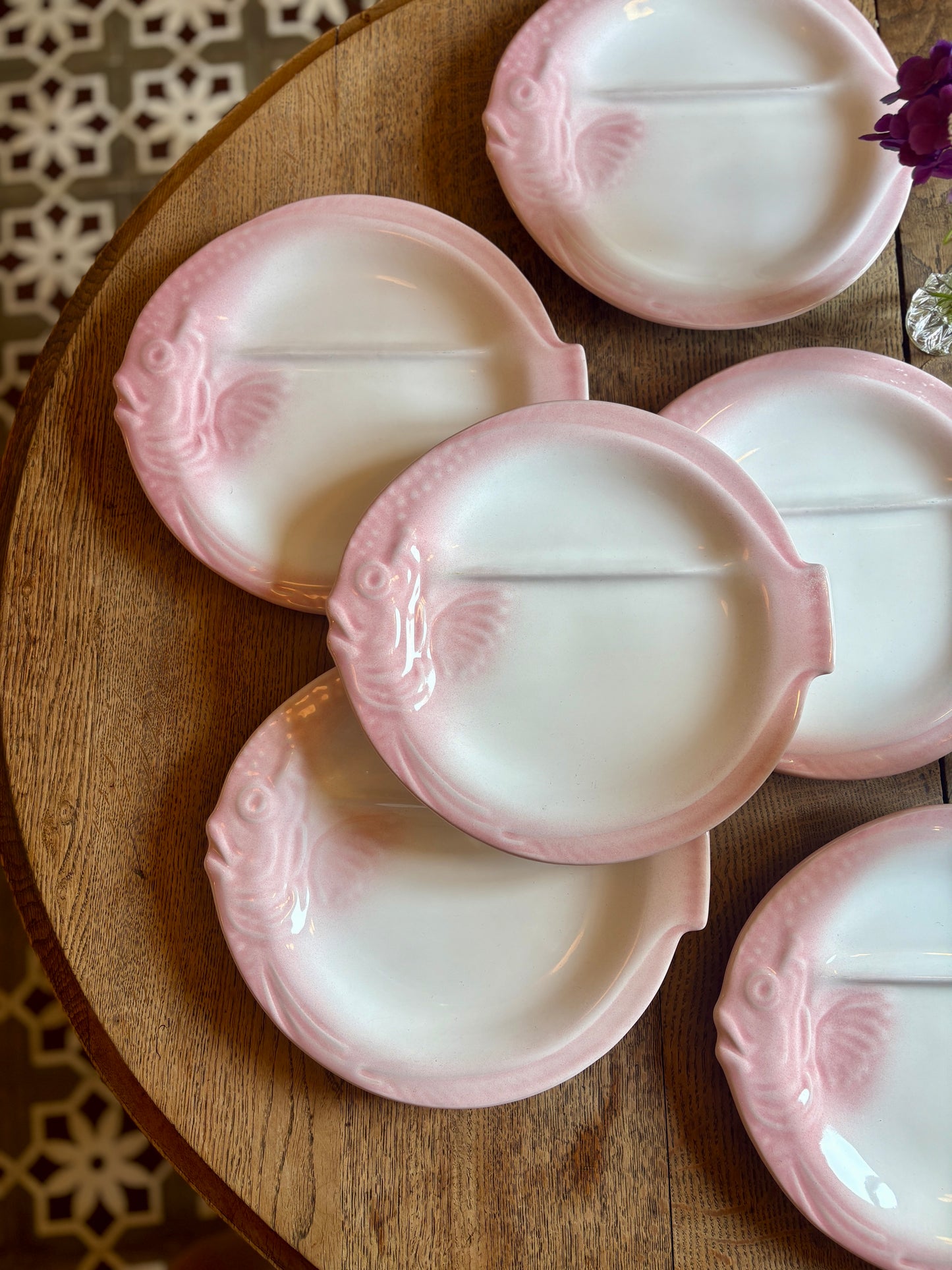 Lot de 6 assiettes vintage en forme de Poissons roses et gris - Nidervillier
