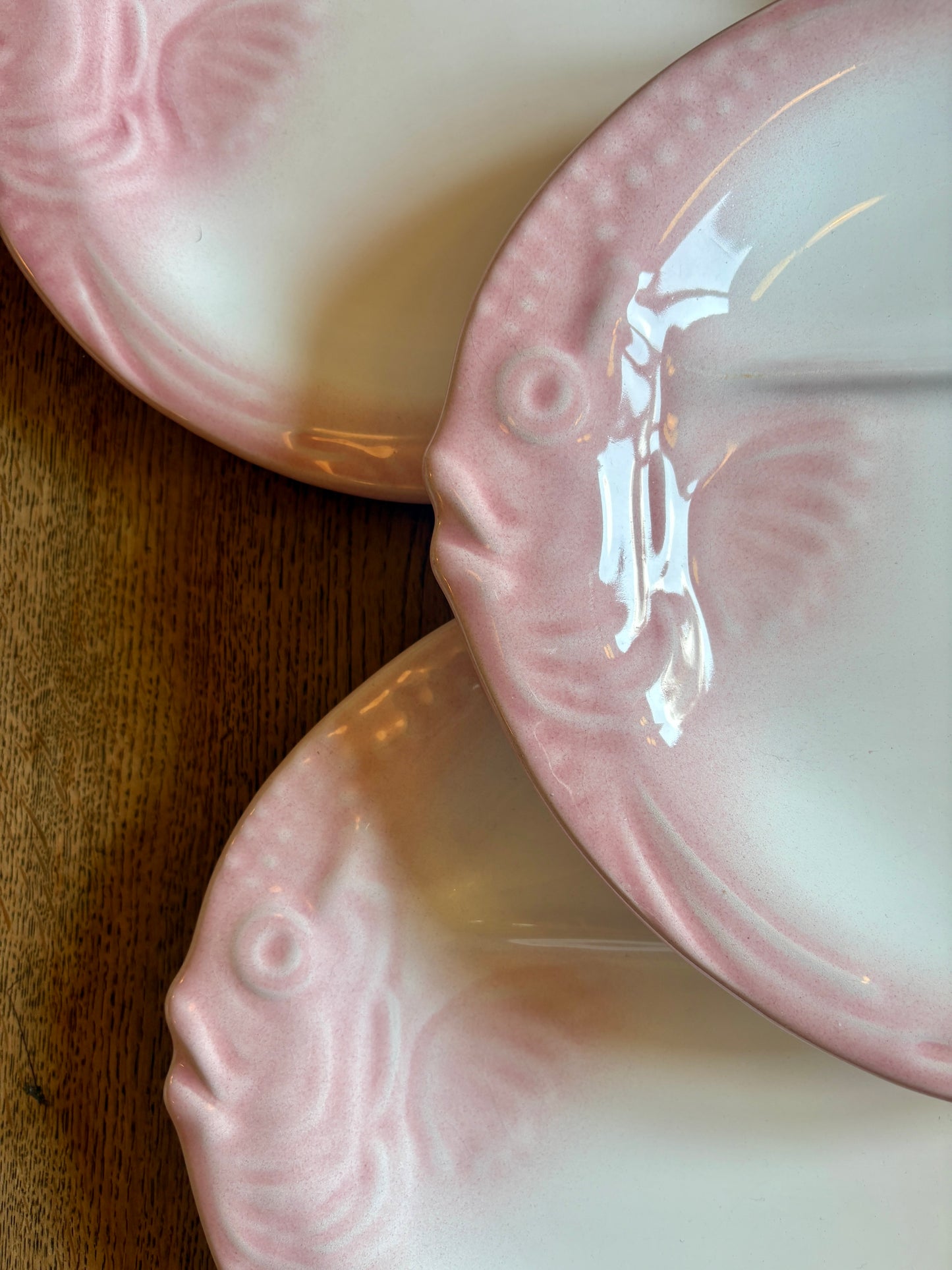 Lot de 6 assiettes vintage en forme de Poissons roses et gris - Nidervillier