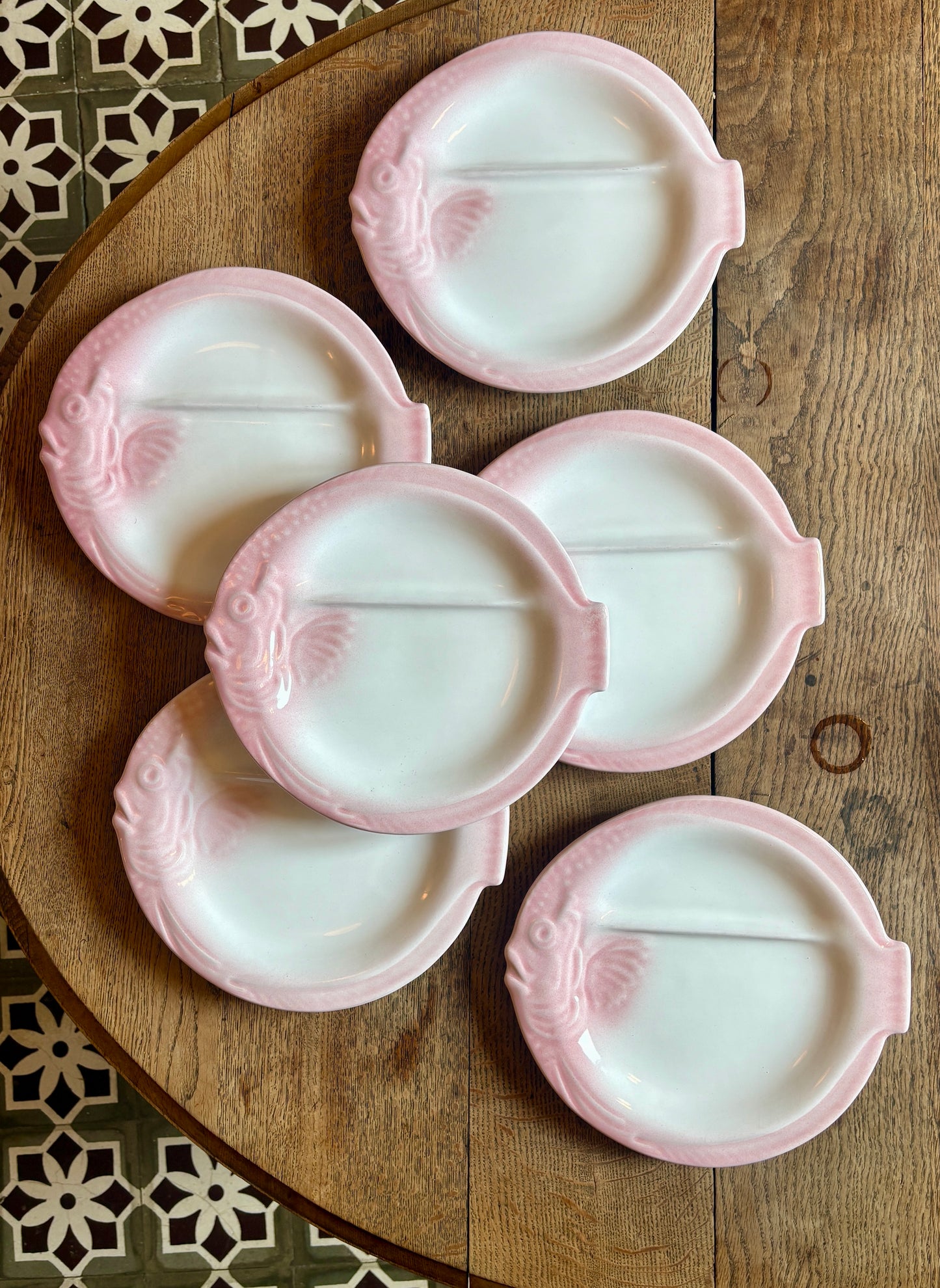 Lot de 6 assiettes vintage en forme de Poissons roses et gris - Nidervillier