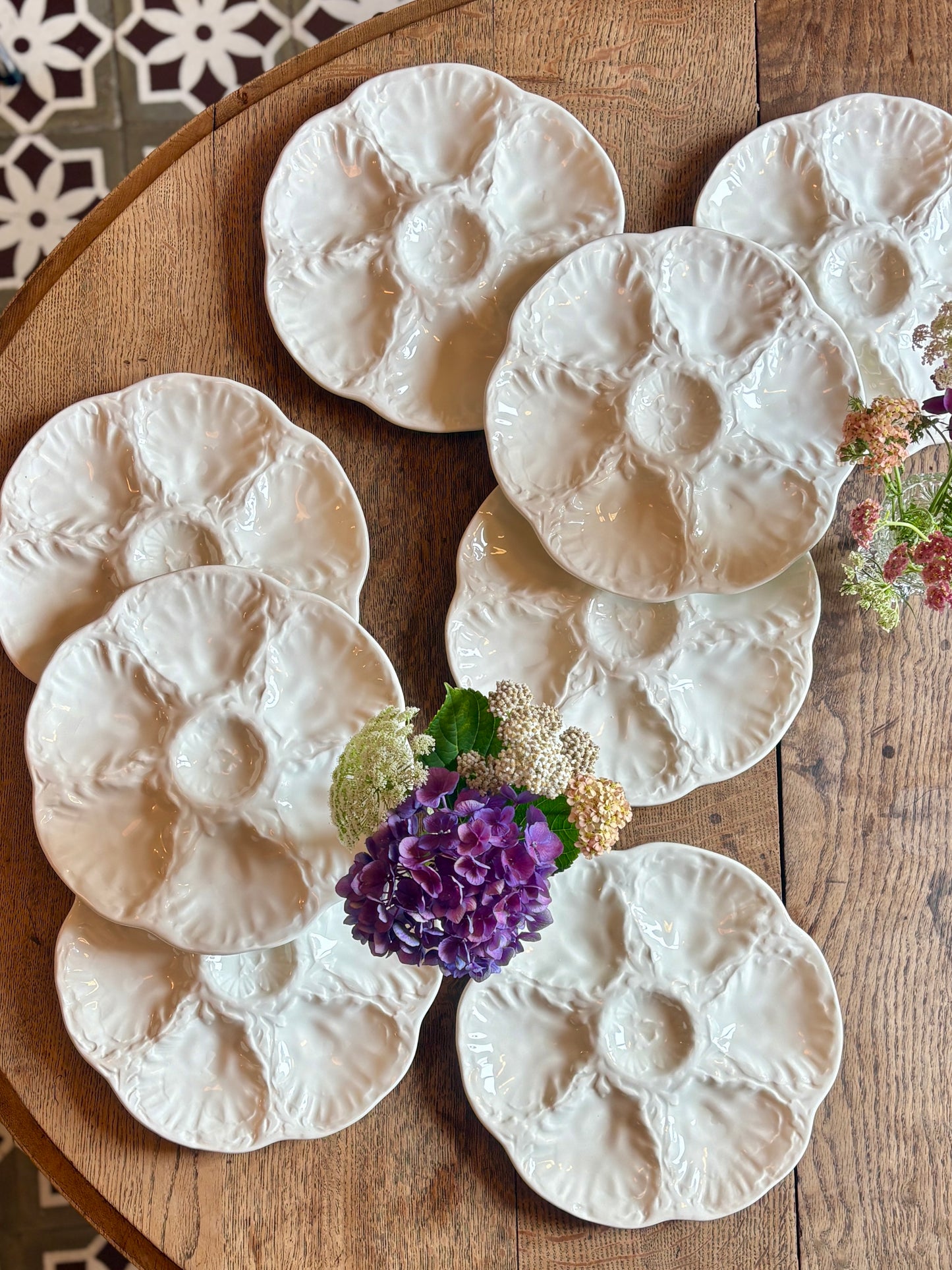 Lot de 8 assiettes à huîtres vintage en céramique blanche - Gien