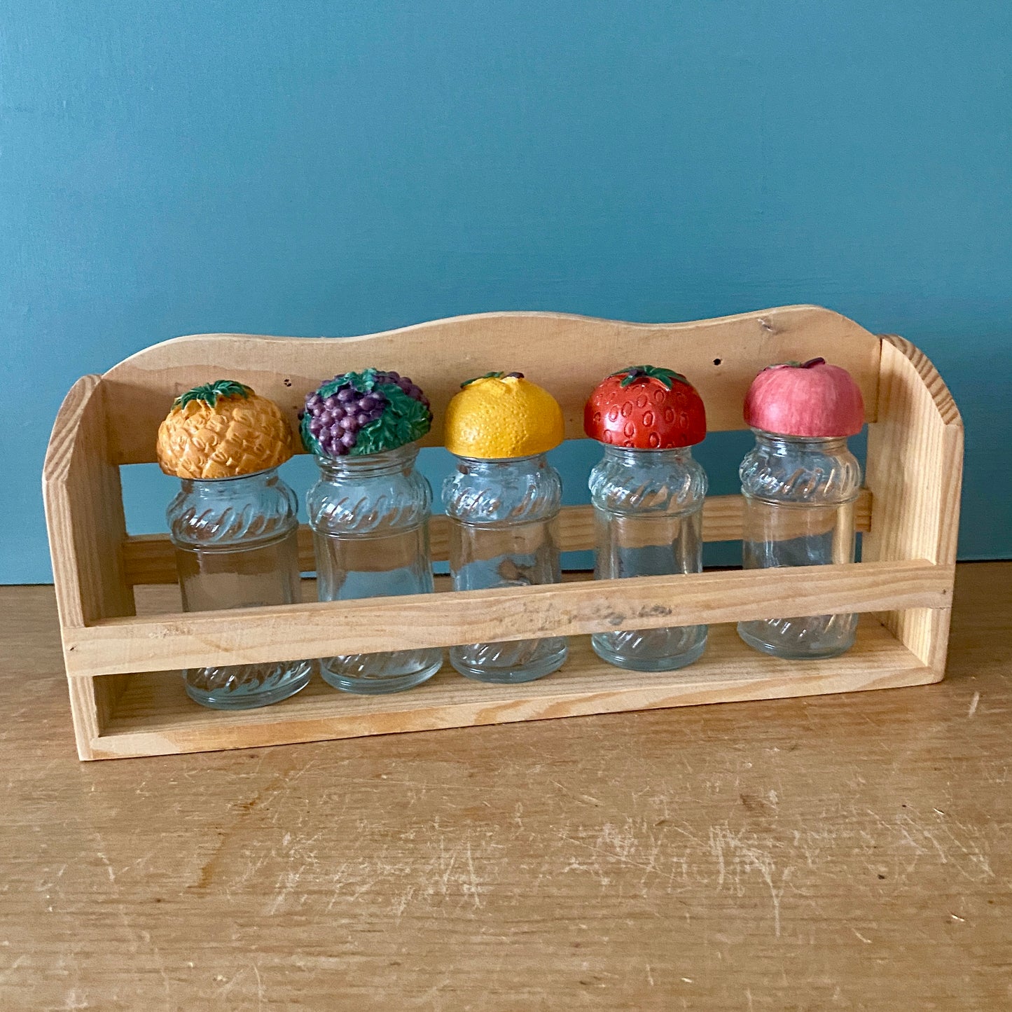 Lot de 5 pots à épices vintage fruits