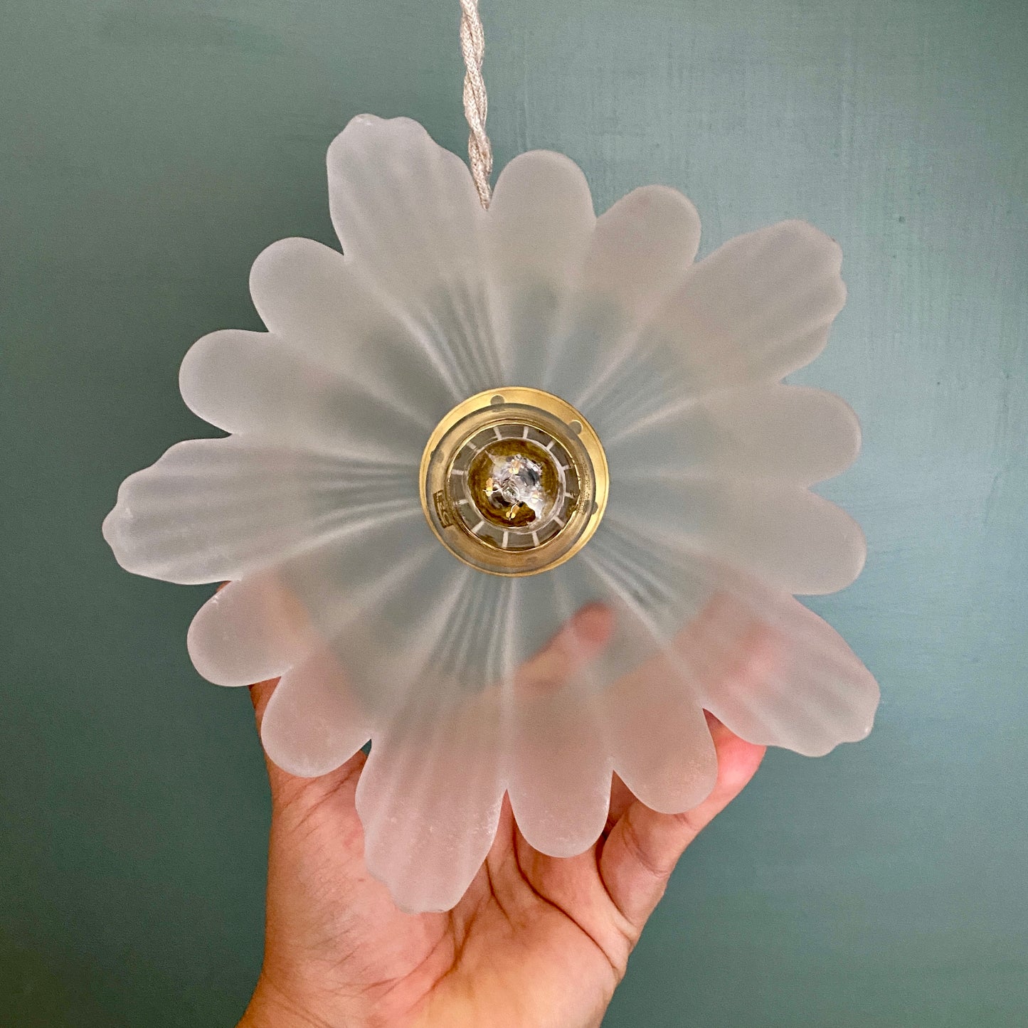 Suspension tulipe vintage en verre dépoli