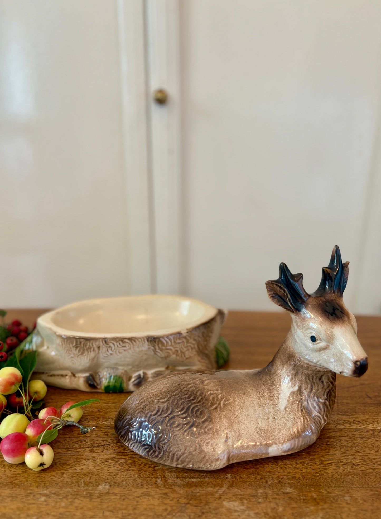 Ancienne terrine Caugant en céramique en forme de biche