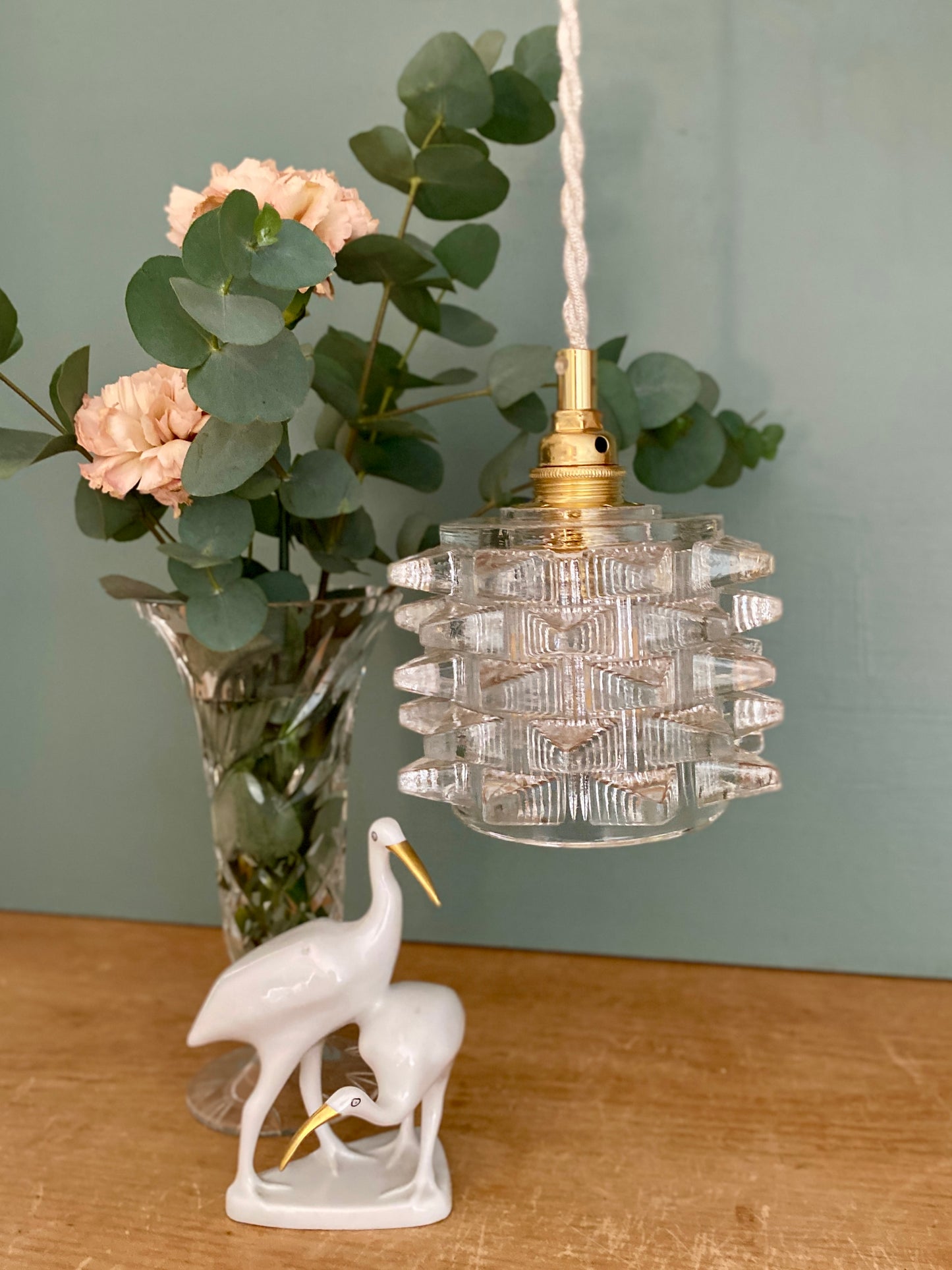 Suspension tulipe vintage en verre holophane