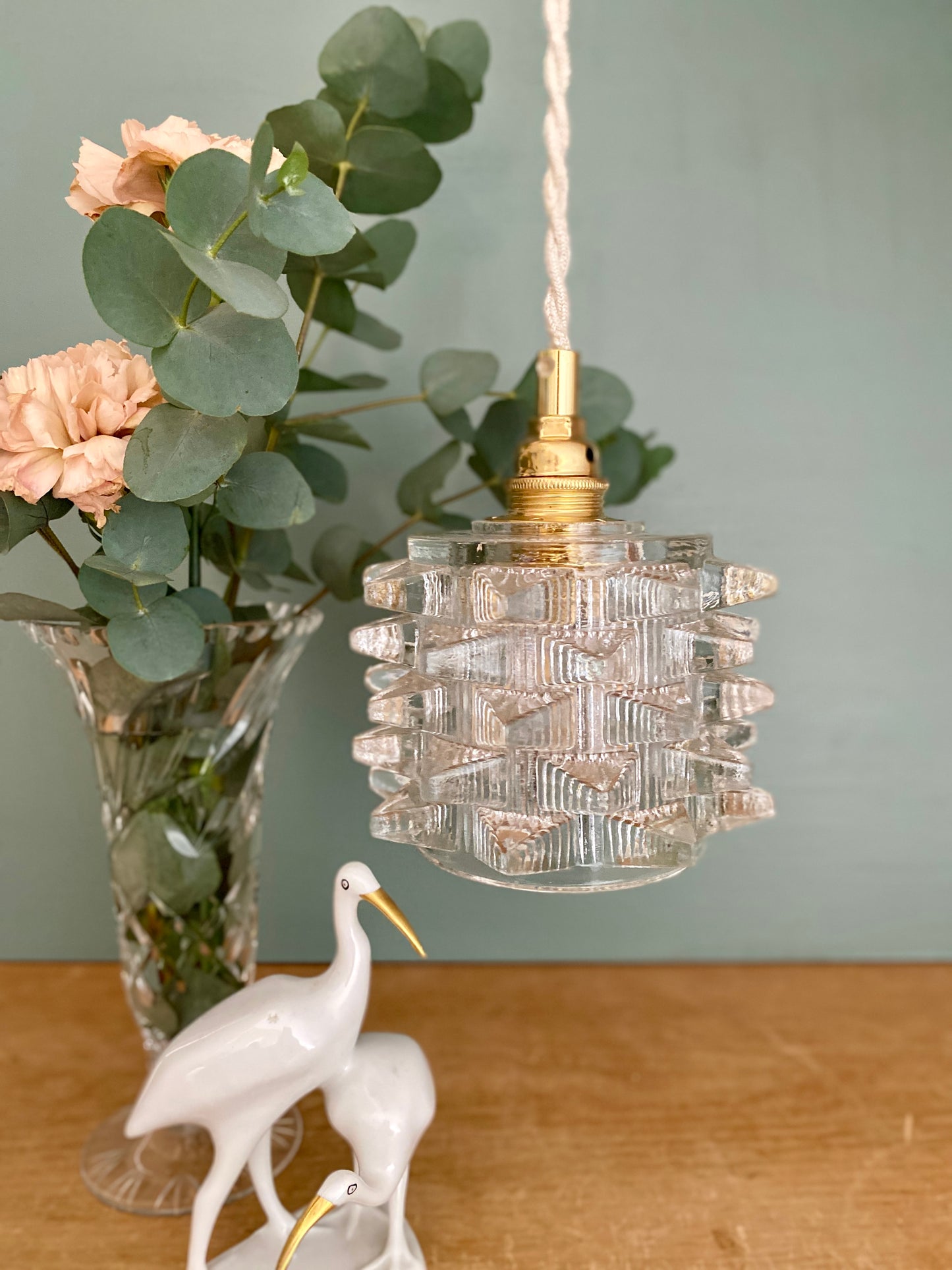 Suspension tulipe vintage en verre holophane