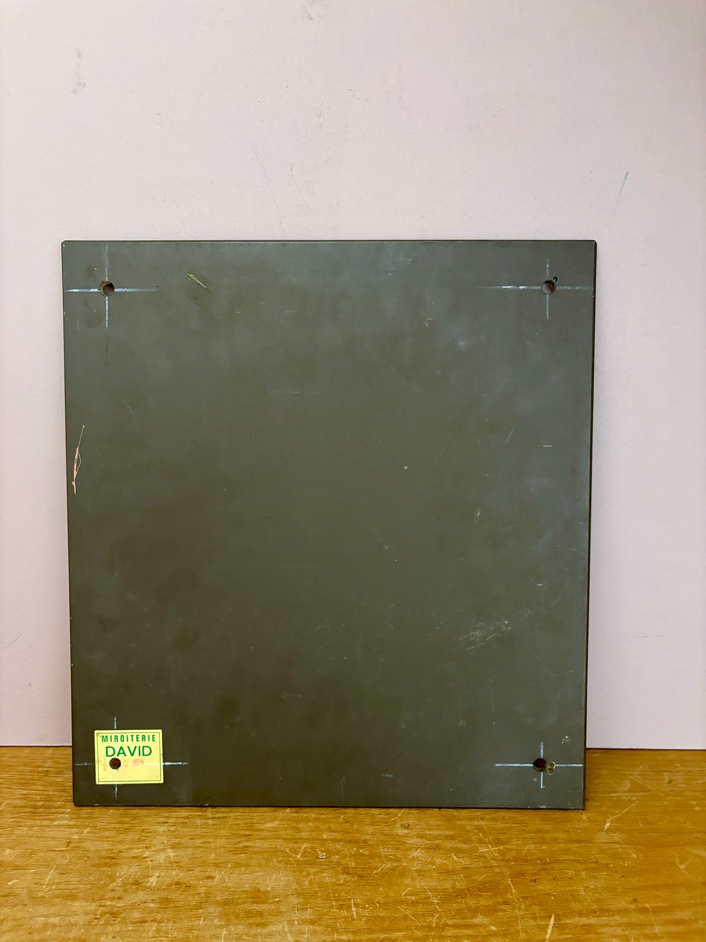 Ancien miroir biseauté percé