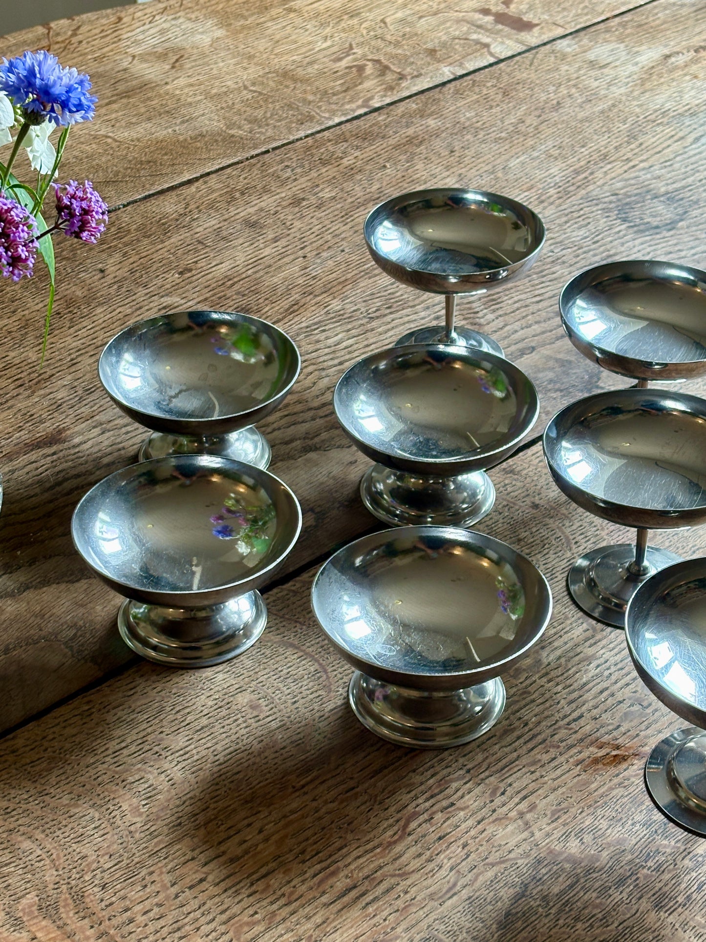 Lot de 9 coupes à dessert vintage en inox argenté