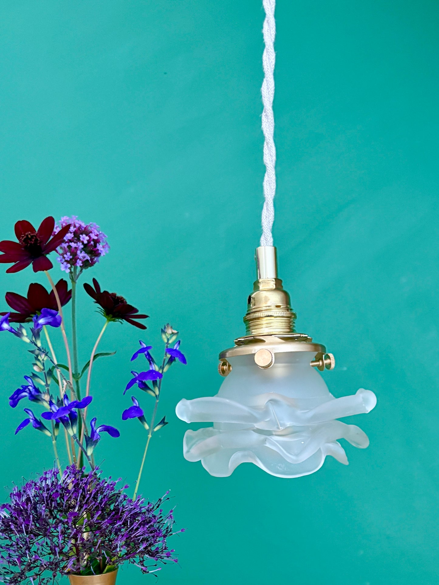 Suspension tulipe vintage en verre dépoli en forme de fleur