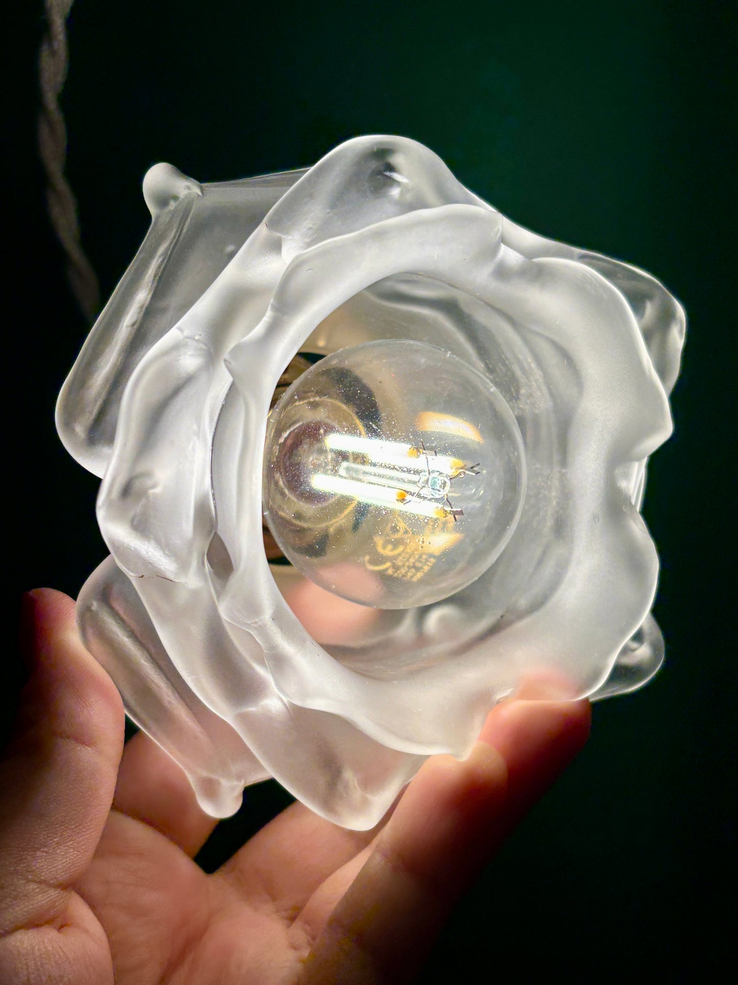 Suspension tulipe vintage en verre dépoli en forme de fleur