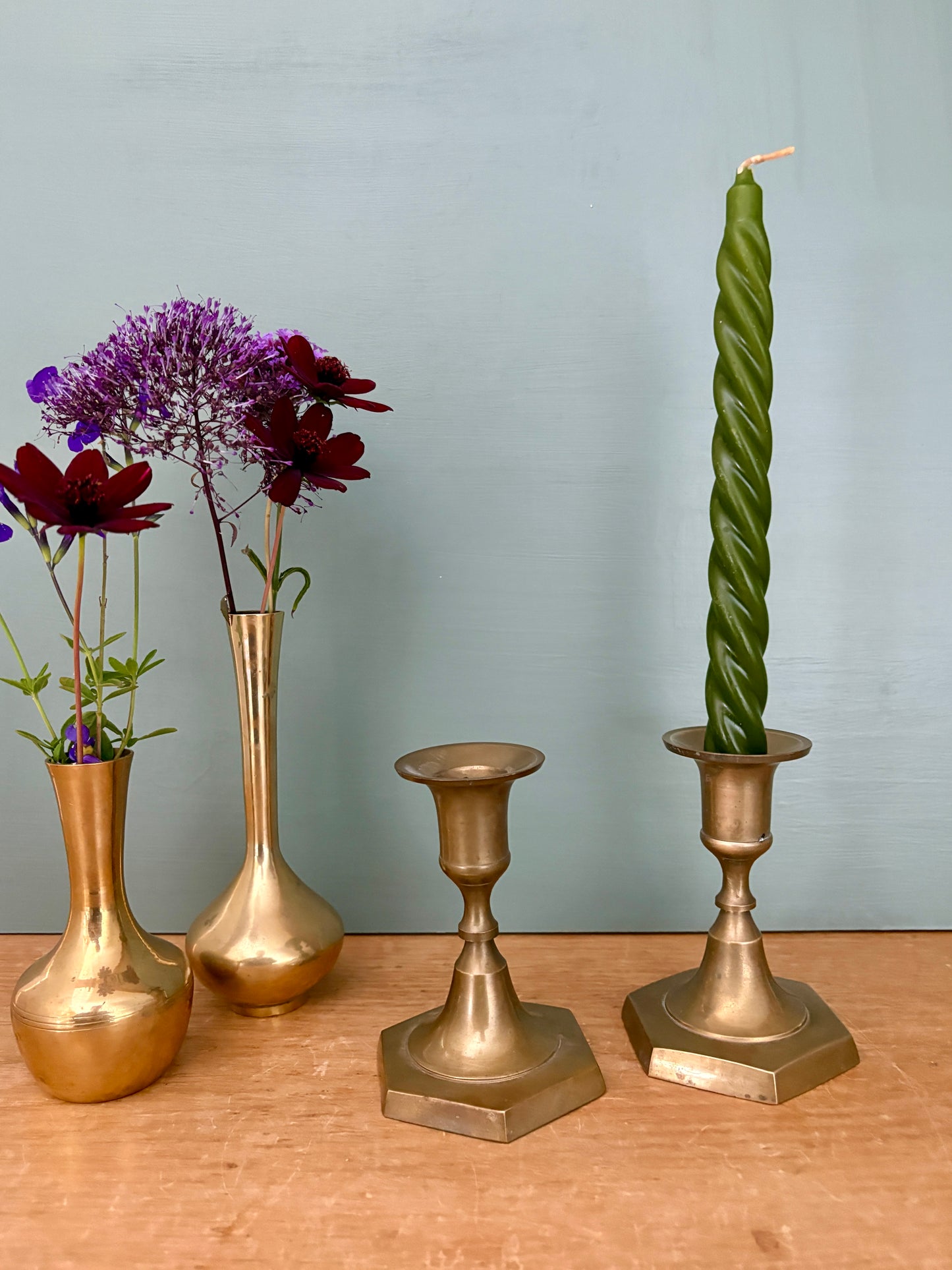 Lot de 2 Bougeoirs - chandeliers anciens en laiton (C2)