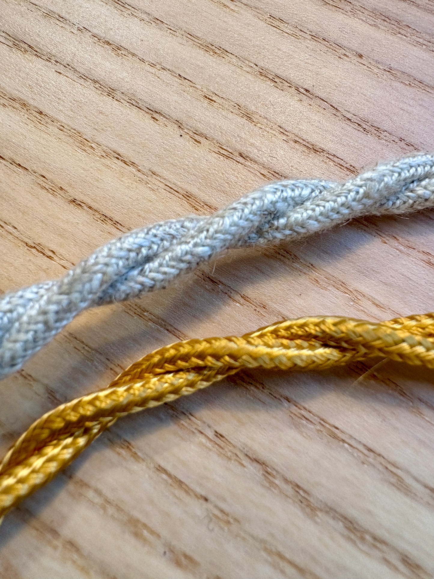 Lampe à poser globe vintage en verre de Clichy vert mint