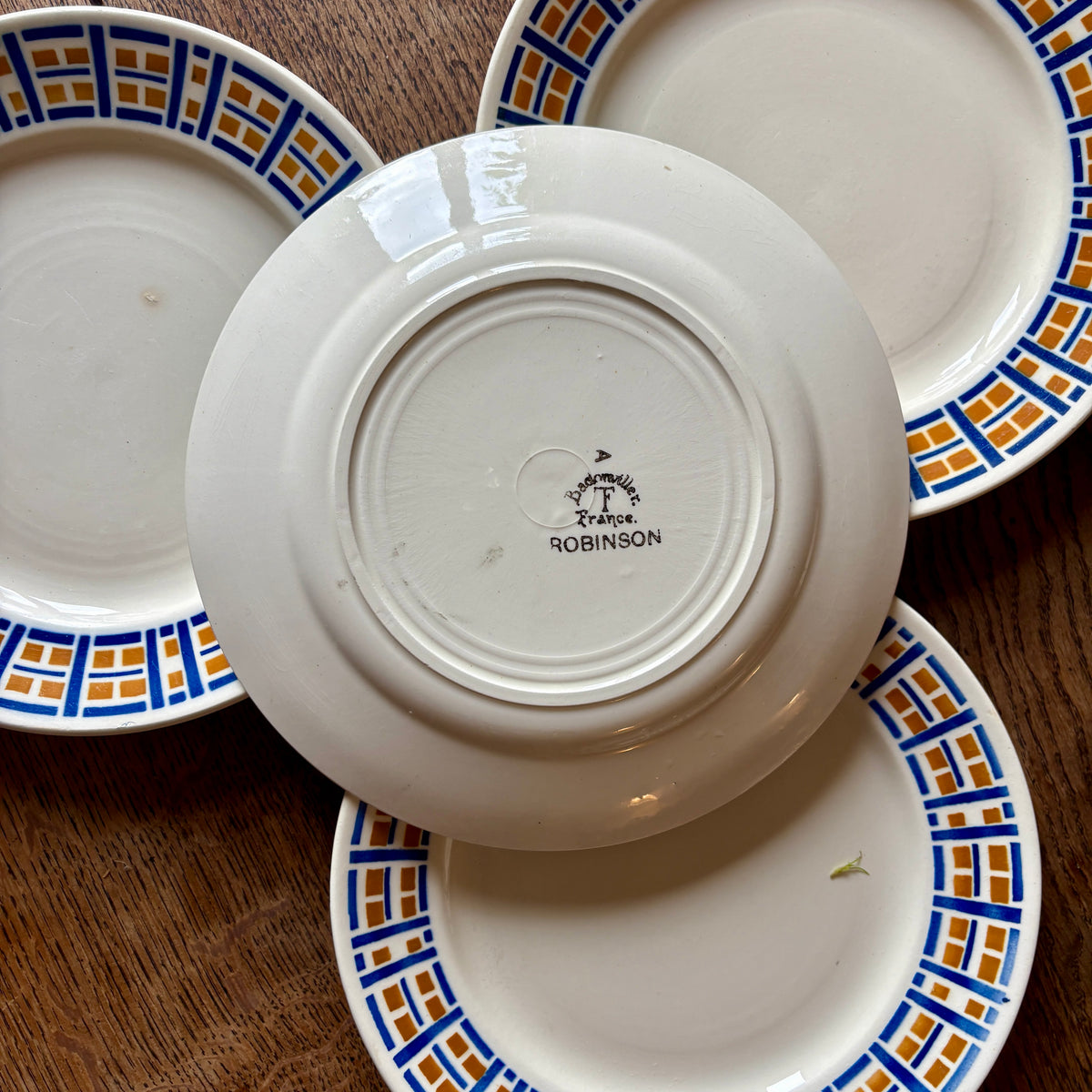 Lot de 8 assiettes plates anciennes - Robinson de Badonvillier