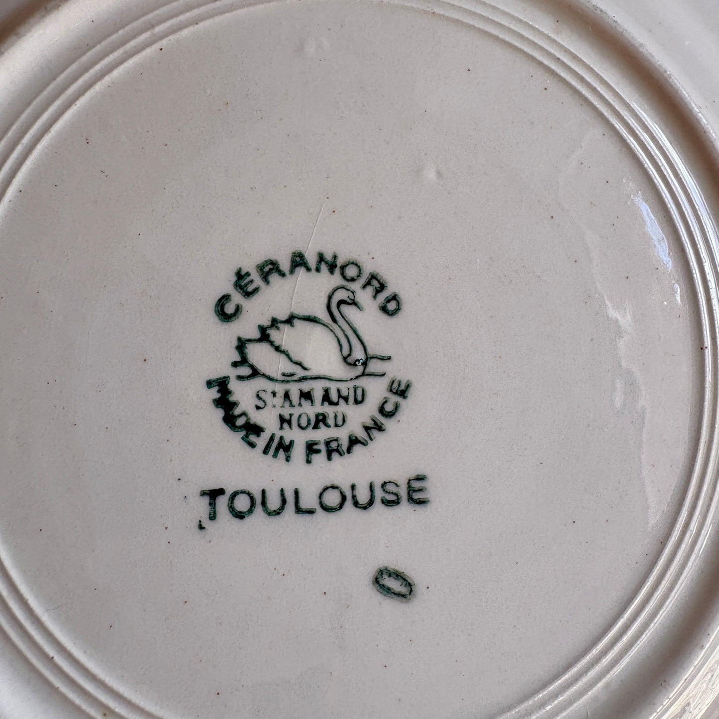 Lot de 6 assiettes à dessert anciennes - Toulouse de Saint Amand Céranord.
