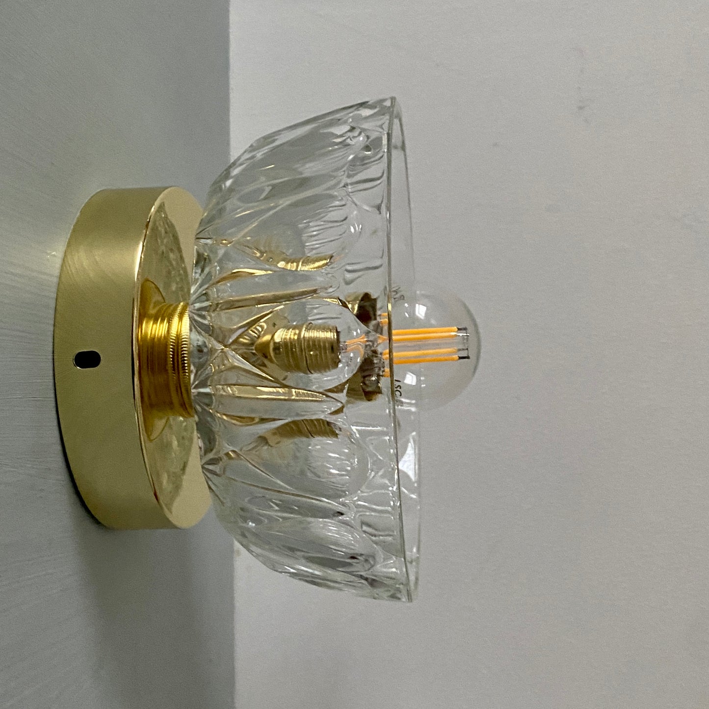 Applique abat-jour vintage en verre moulé - collection vaisselle -