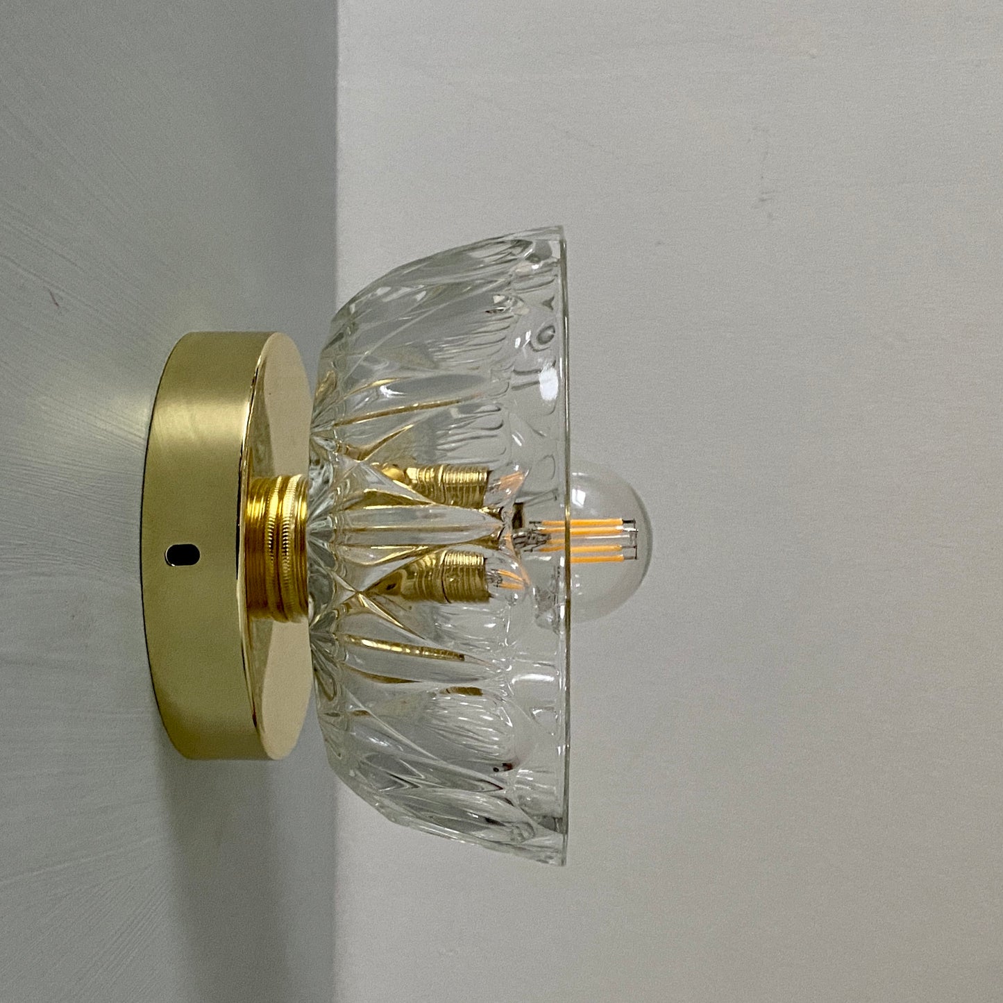 Applique abat-jour vintage en verre moulé - collection vaisselle -