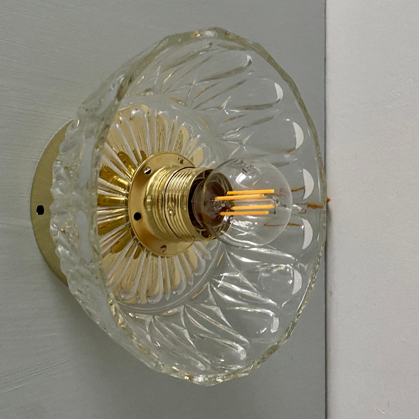 Applique abat-jour vintage en verre moulé - collection vaisselle -