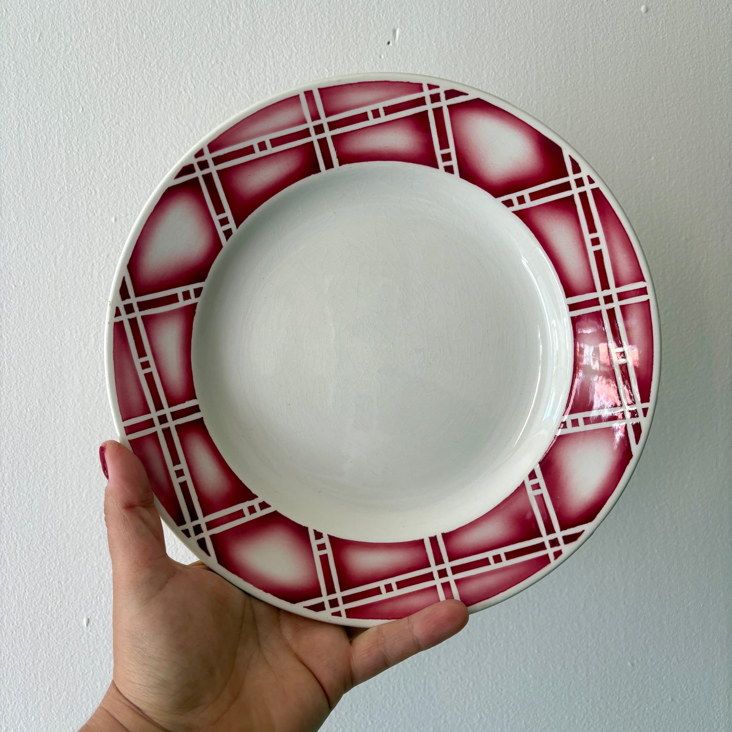 Lot de 8 assiettes plates anciennes modèle Rostand de Sarreguemines