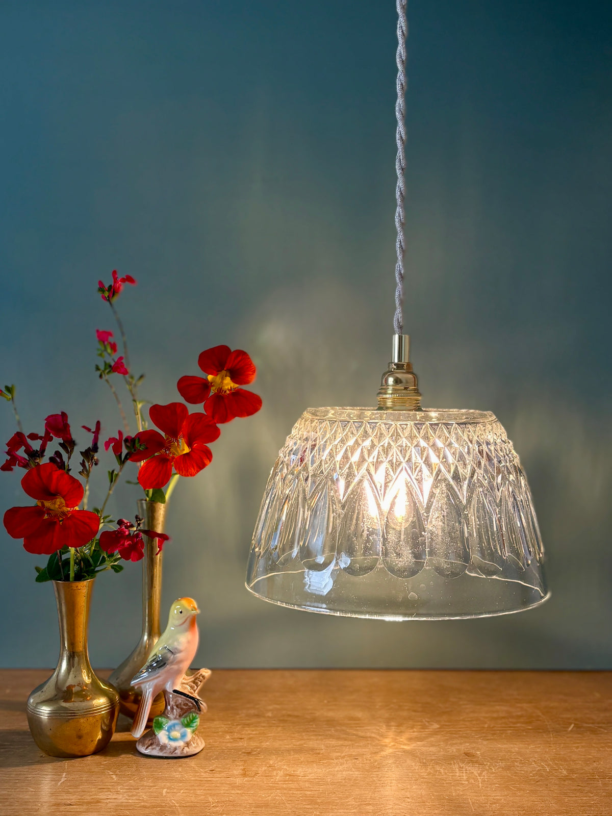 Suspension abat-jour vintage en verre travaillé - collection vaisselle (CVS1)