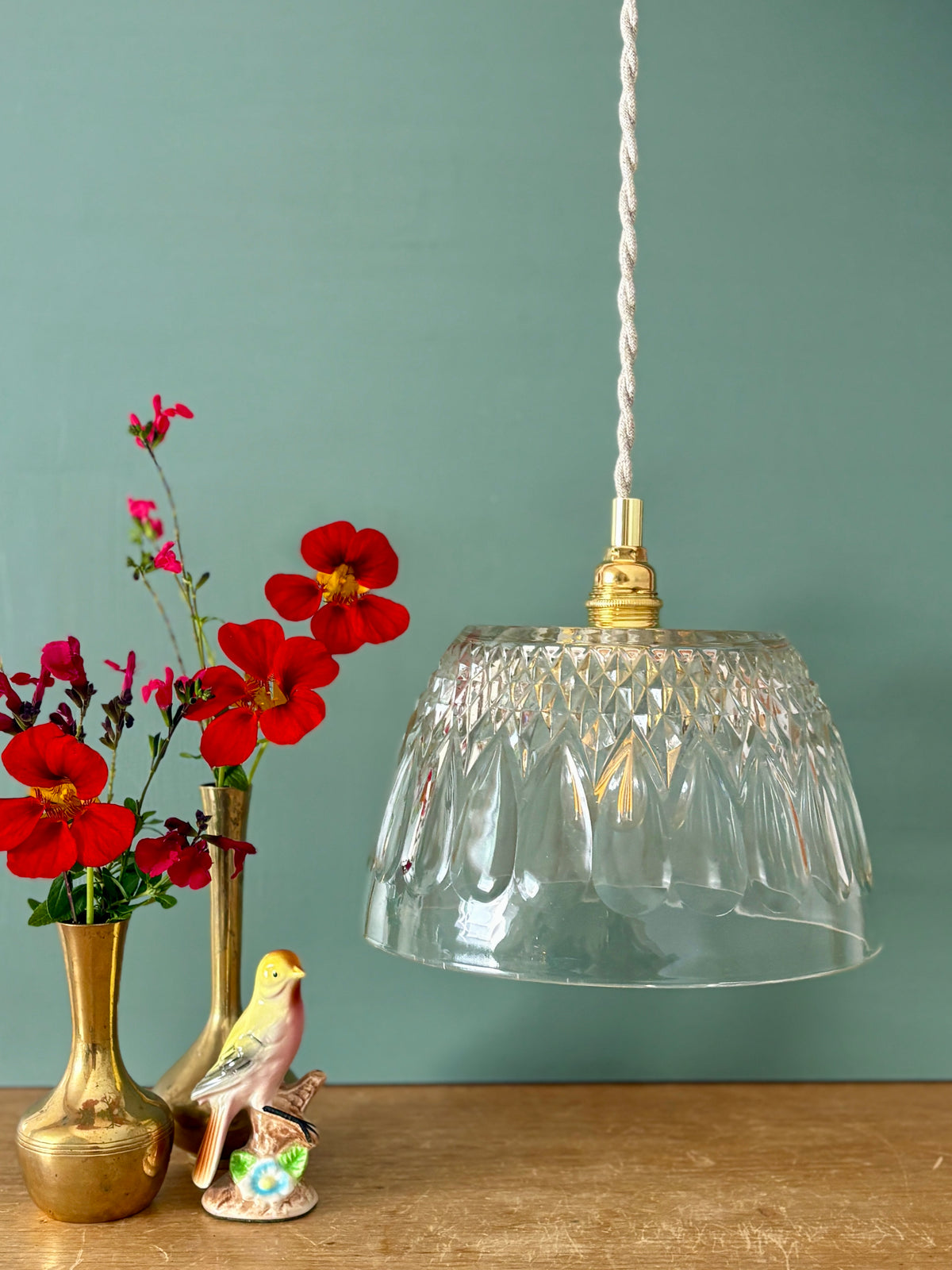 Suspension abat-jour vintage en verre travaillé - collection vaisselle (CVS1)