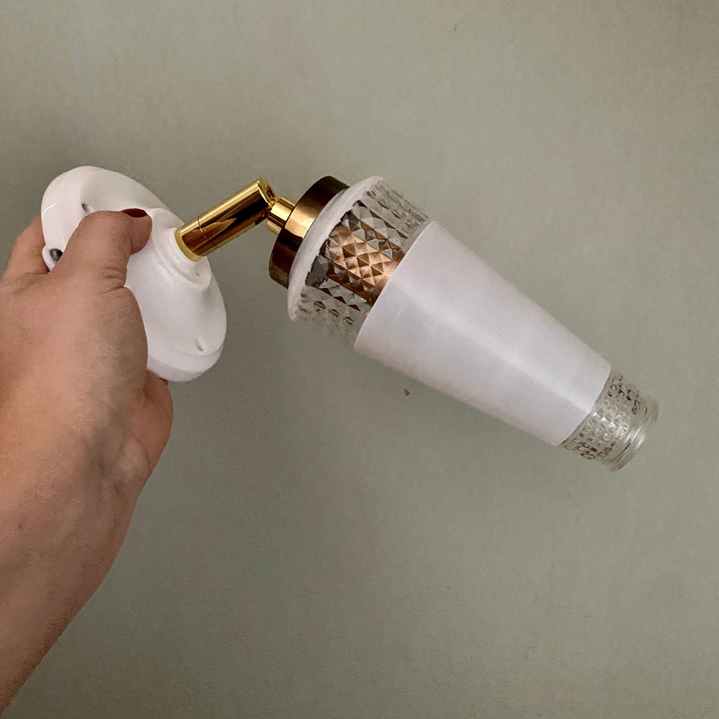 Applique tulipe vintage en verre blanc et transparent