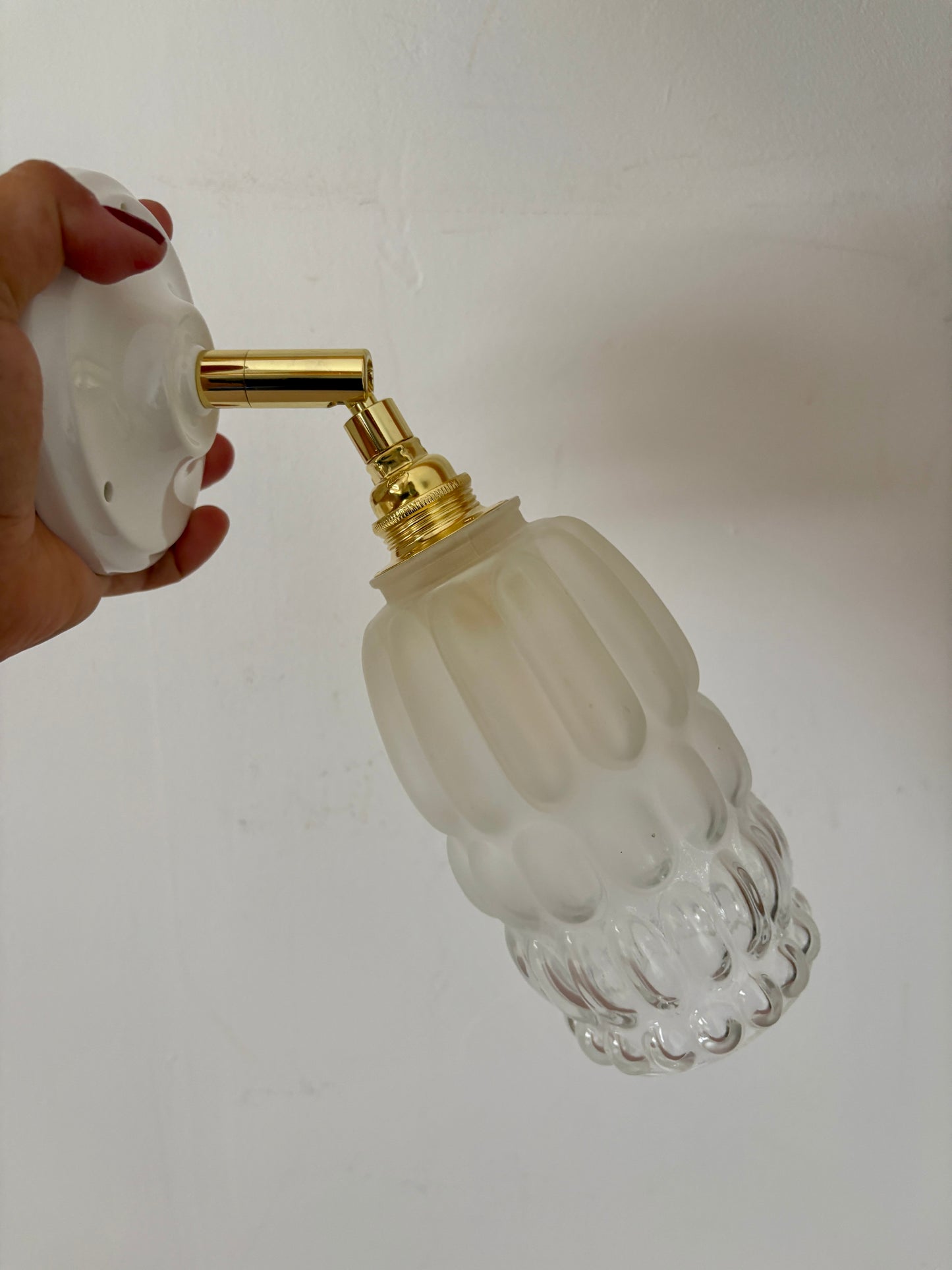 Applique globe vintage en verre mi dépoli mi transparent