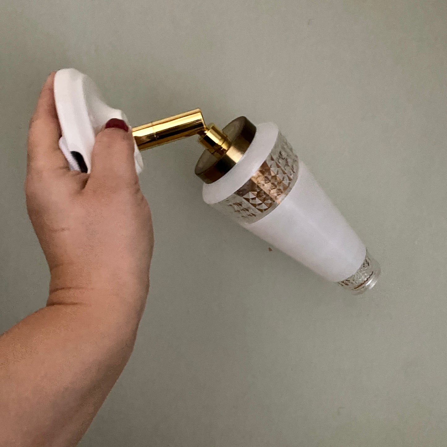 Applique tulipe vintage en verre blanc et transparent