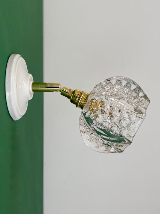 Applique tulipe vintage en verre moulé (TF1)