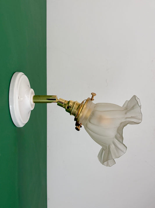 Applique tulipe vintage en verre dépoli