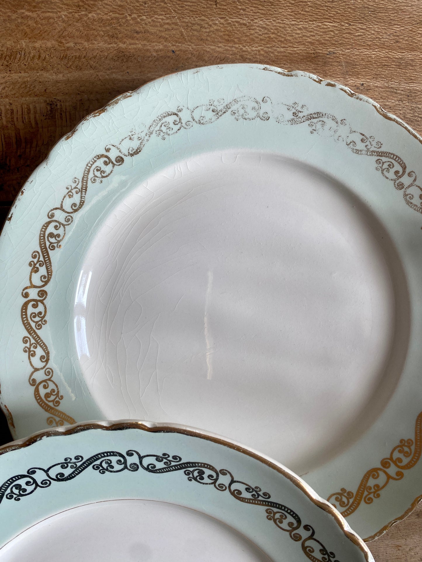 Lot de 6 assiettes plates vintage mint et dorées