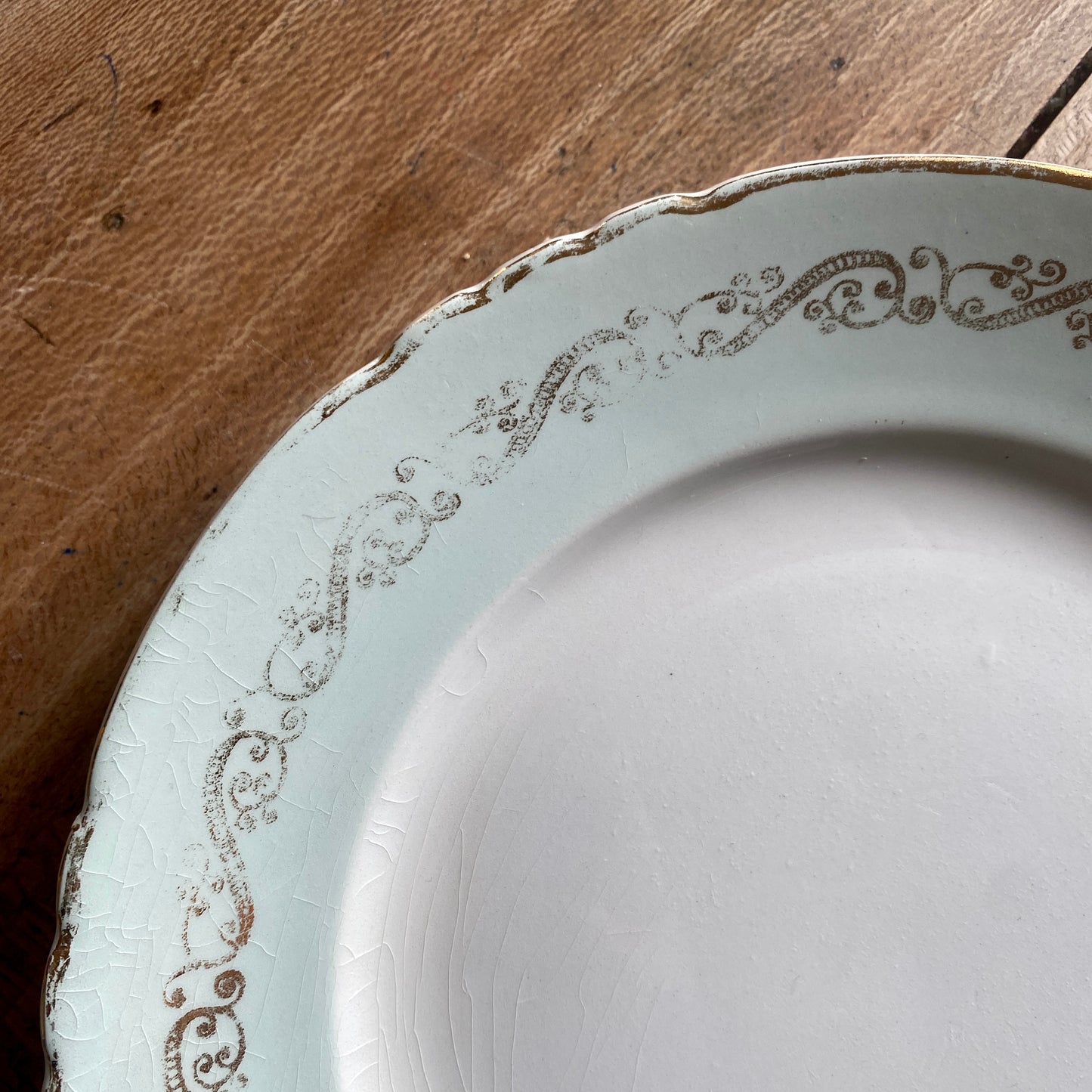 Lot de 6 assiettes plates vintage mint et dorées