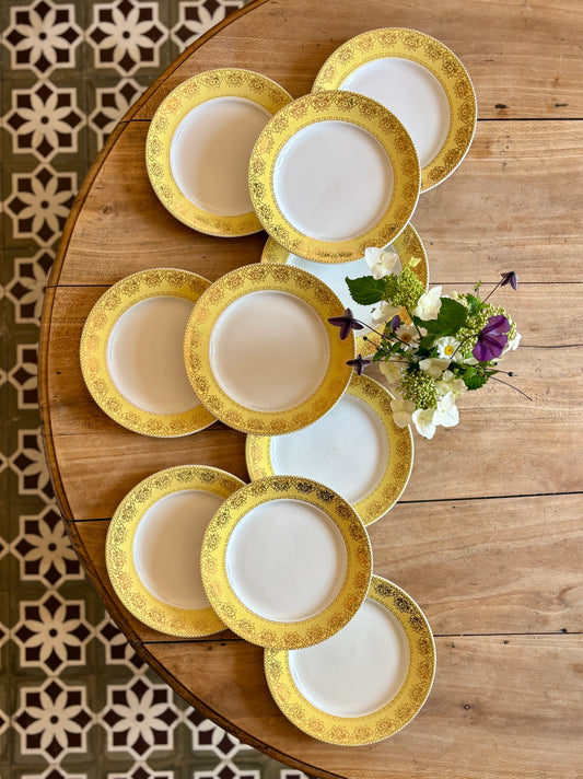 Lot de 10 assiettes plates vintage blanches, jaunes et dorées
