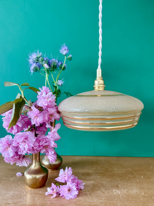 Suspension abat-jour vintage en verre granité jaune et or