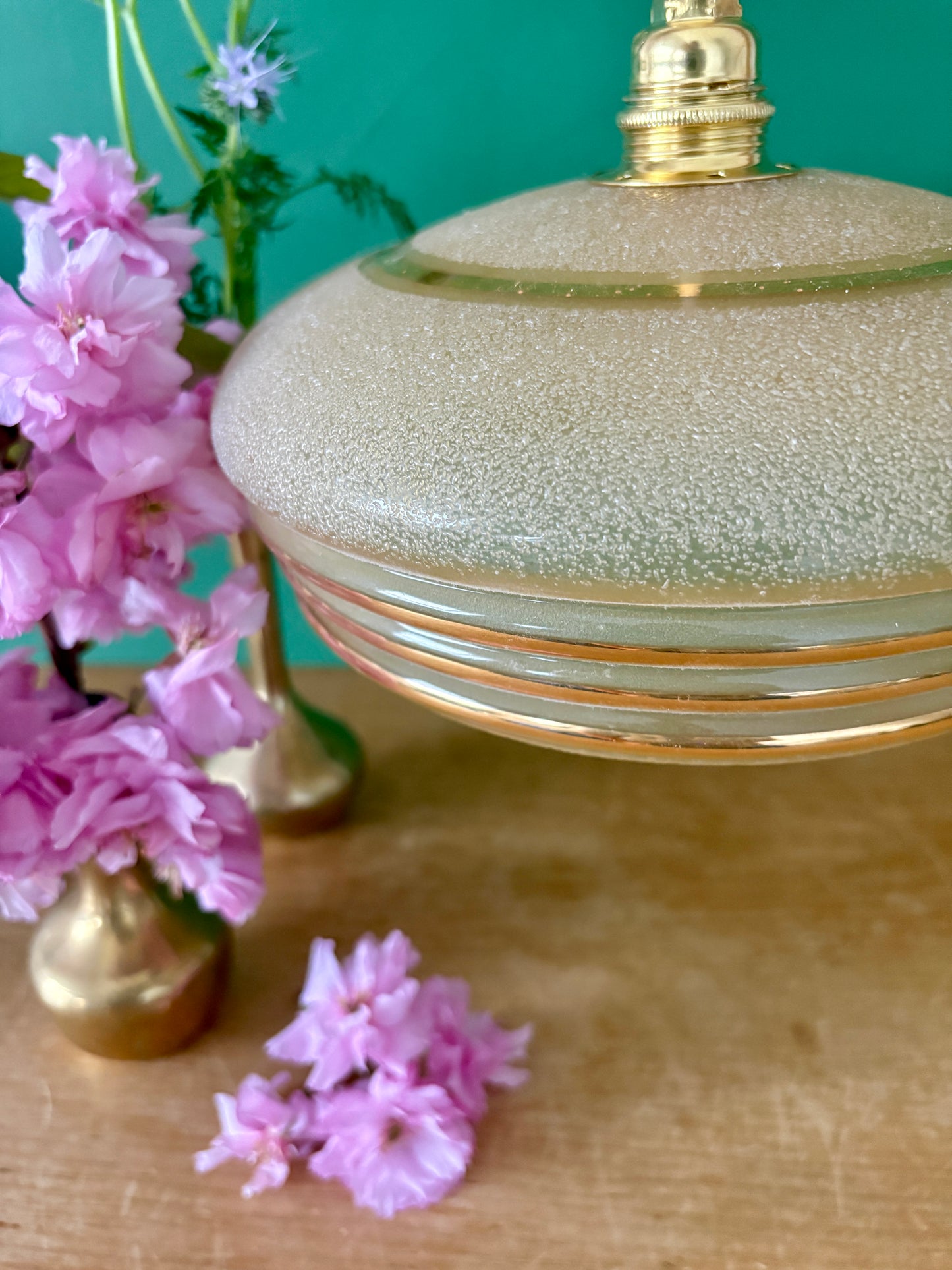 Suspension abat-jour vintage en verre granité jaune et or