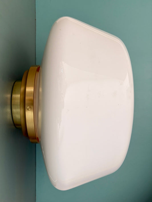 Applique ou plafonnier globe vintage Mazda XXL en opaline blanche