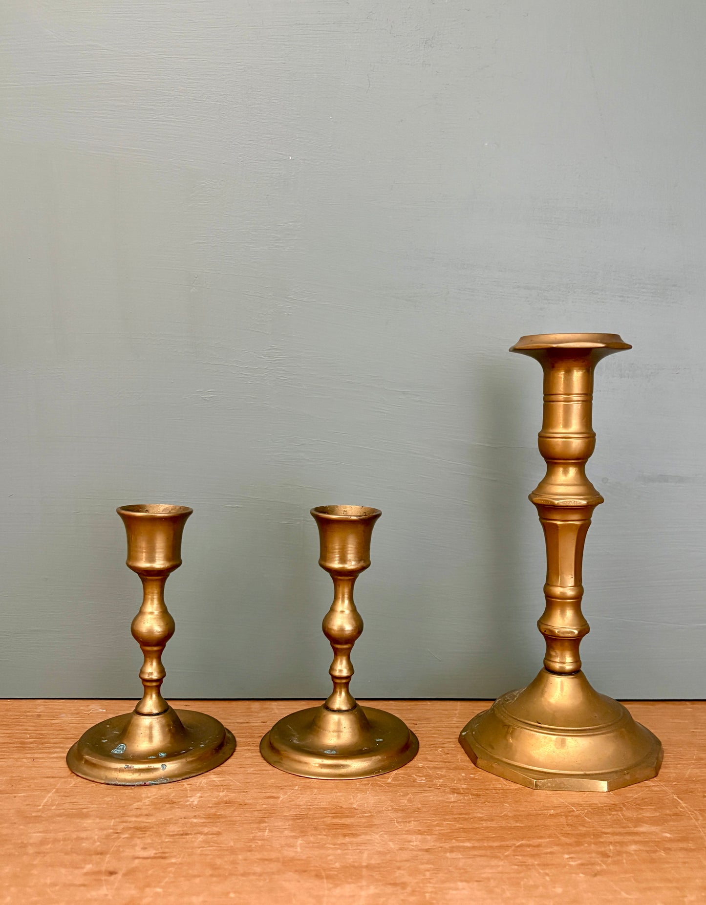 Lot de 3 bougeoirs/chandeliers anciens en laiton (BL3)