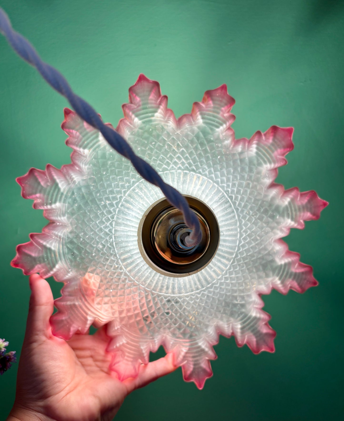 Suspension abat-jour vintage en verre dépoli mi rose mi transparent