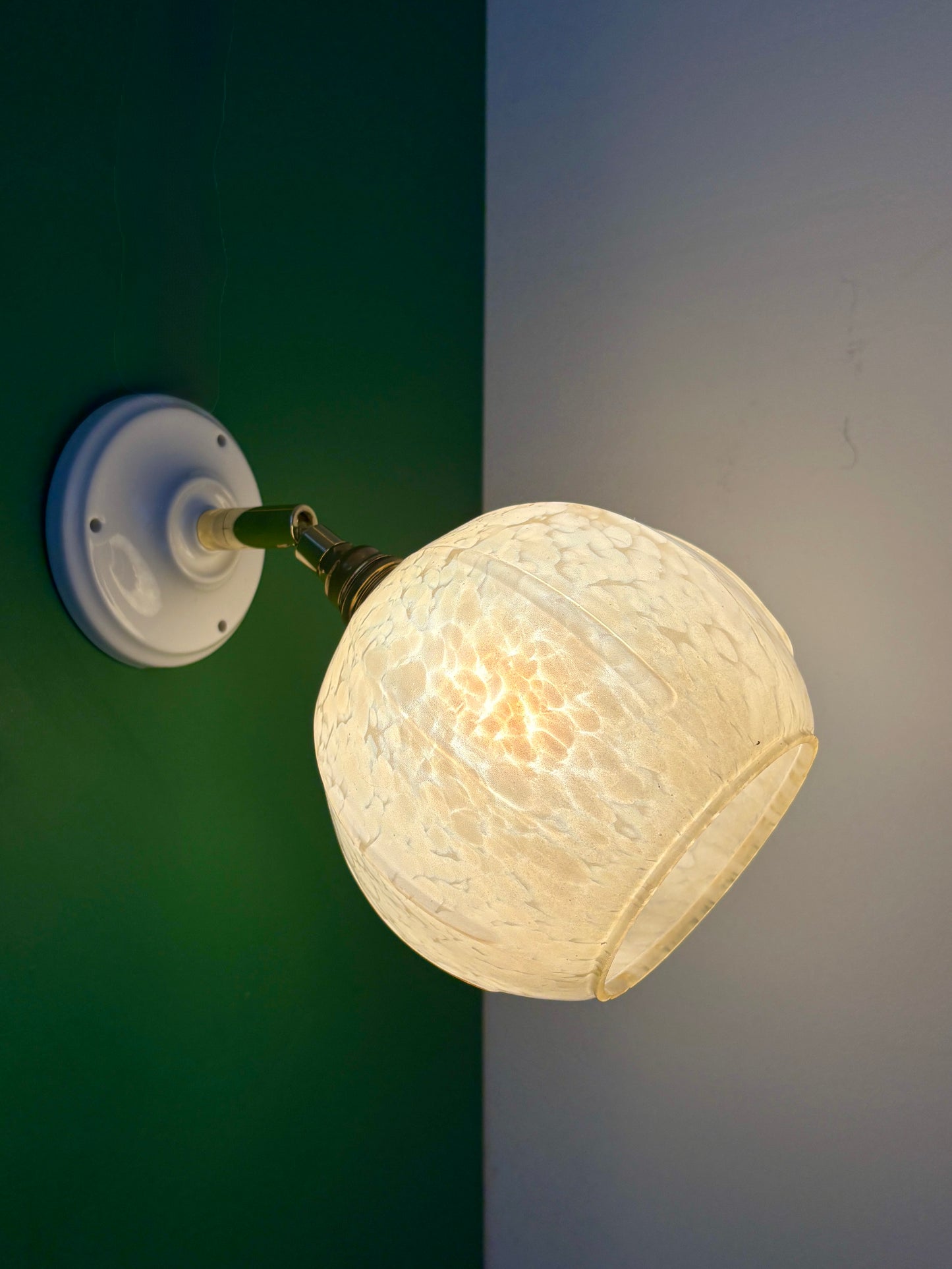 Applique globe vintage en verre jaune