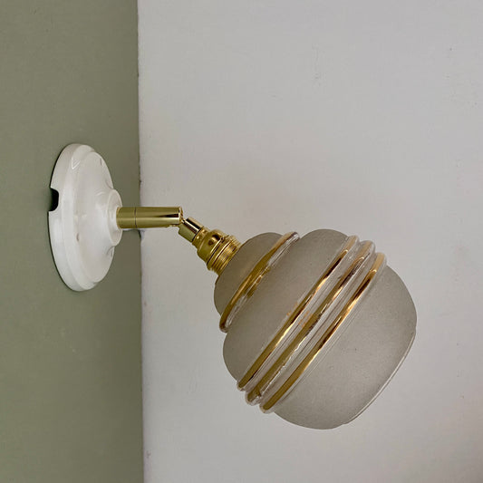 Applique tulipe vintage en verre granité vert et doré