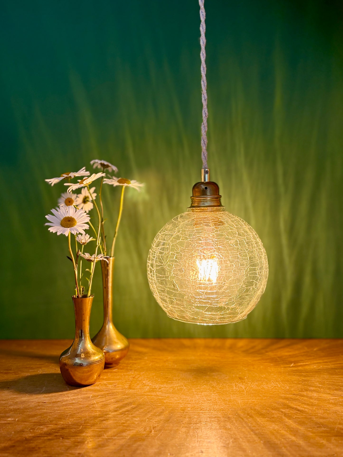 Suspension globe vintage en verre