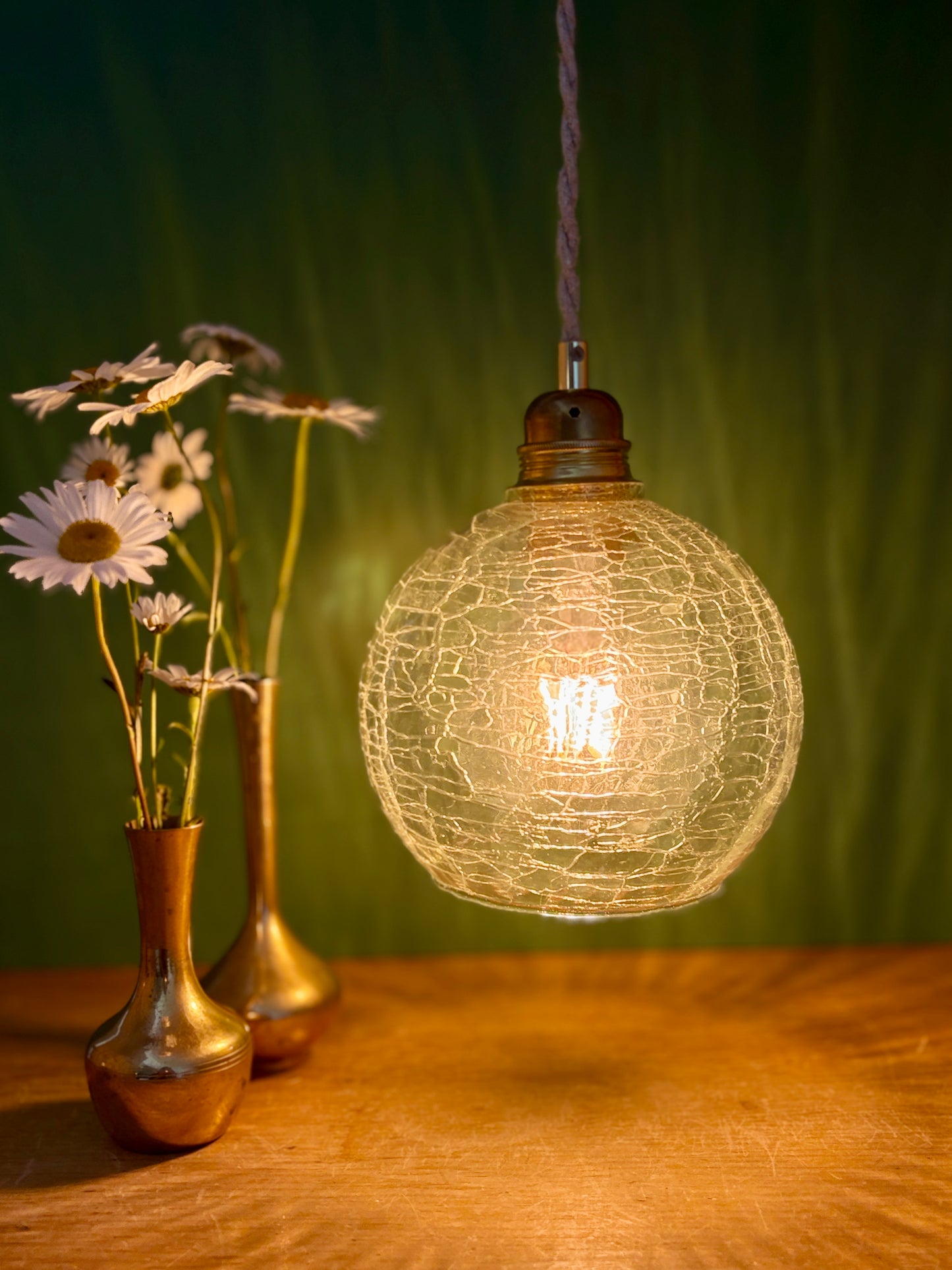 Suspension globe vintage en verre