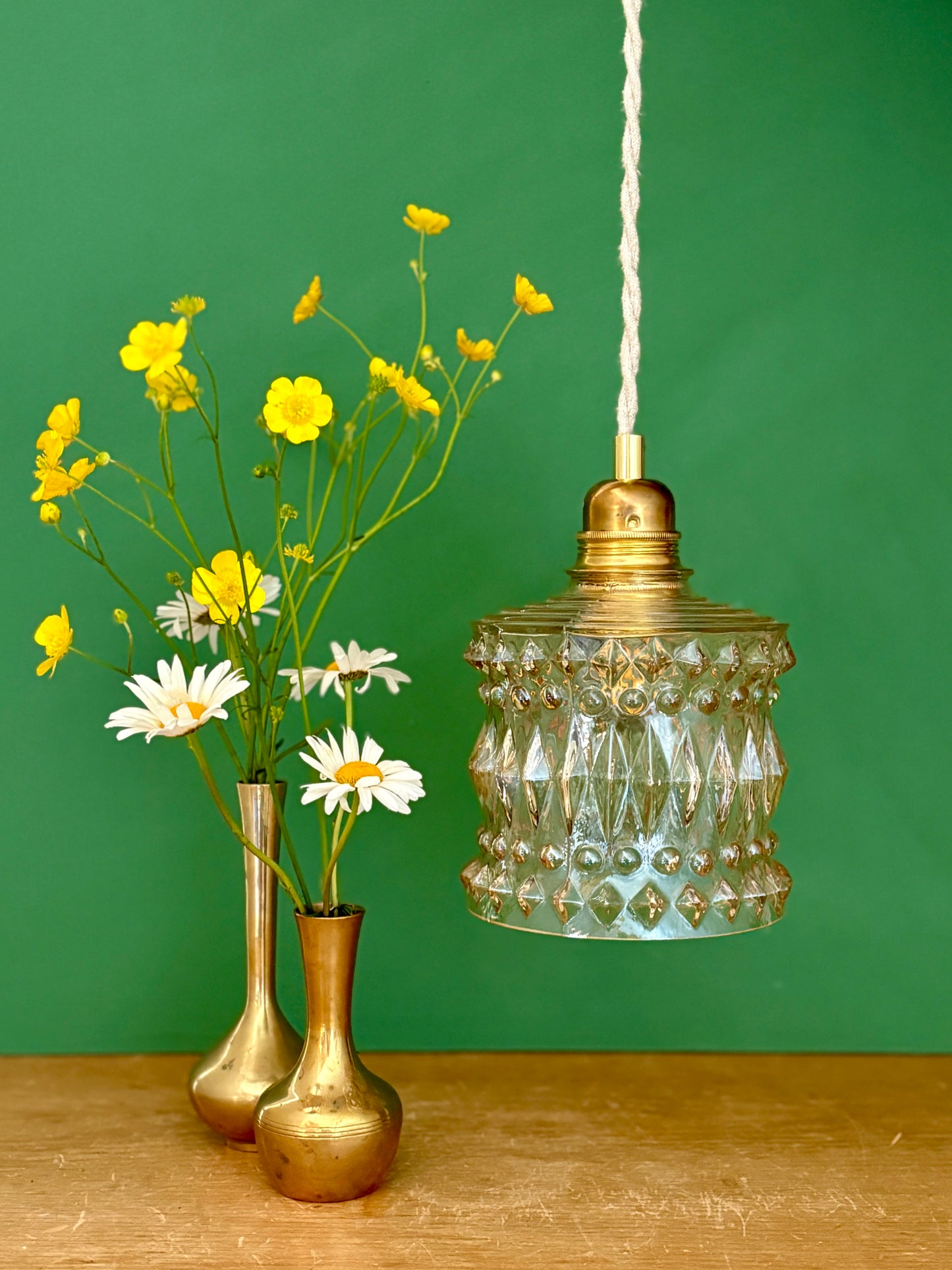 Suspension globe vintage en verre ambré (BDO1)
