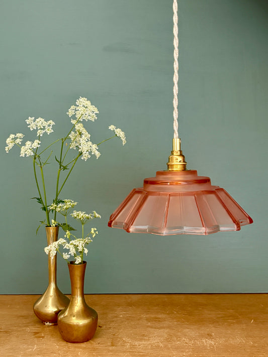 suspension abat-jour vintage art déco en verre dépoli rose