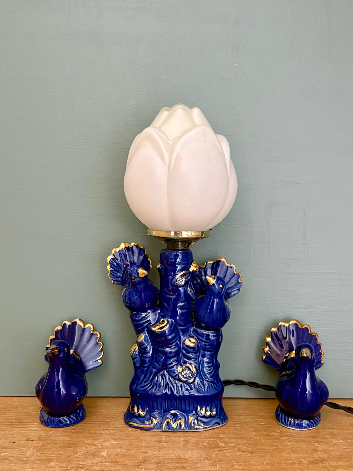Lampe vintage en céramique bleu et ses oiseaux